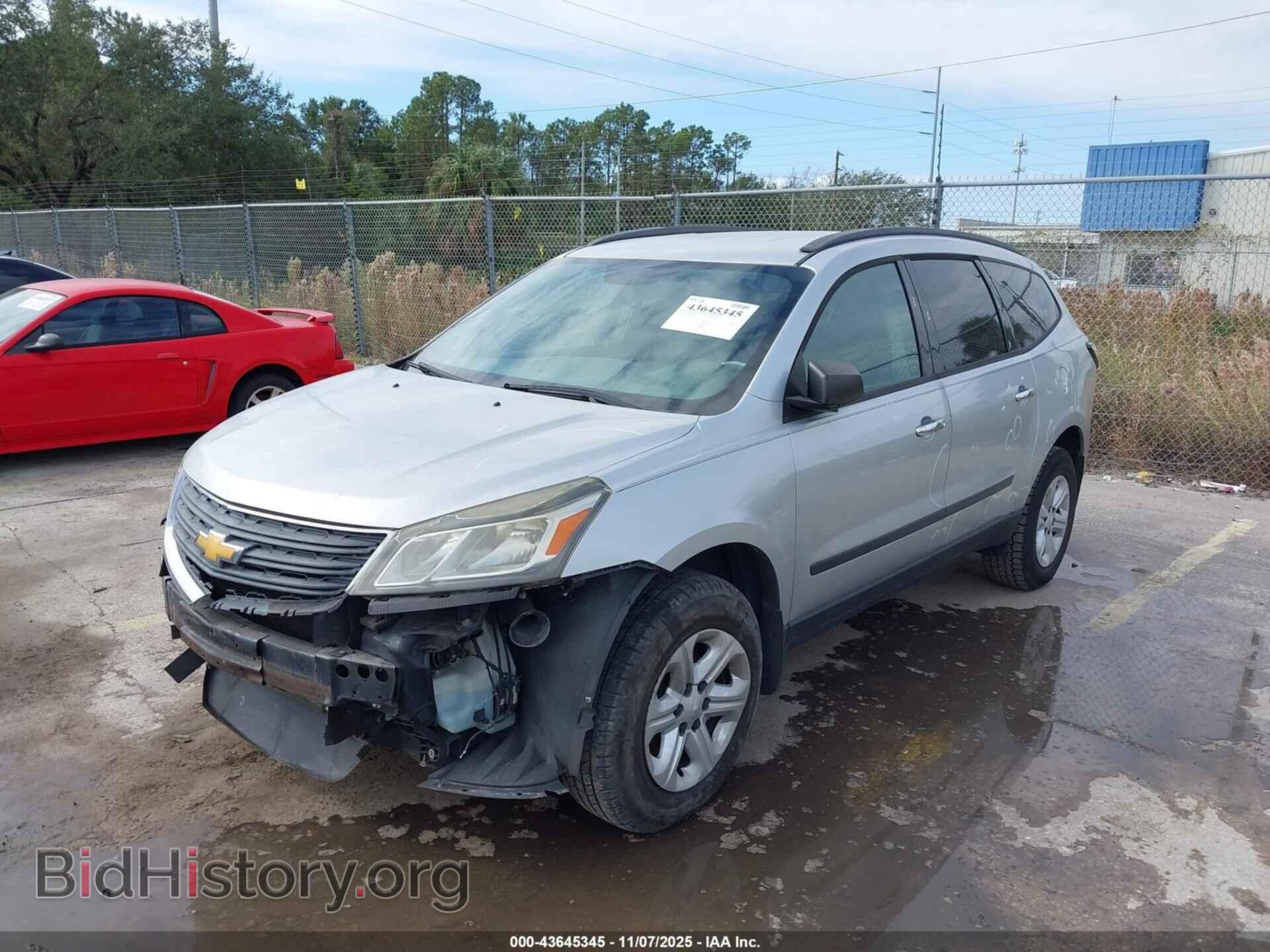 2014 CHEVROLET TRAVERSE - VIN: 1GNKRFKD2EJ140996 - Фото 2