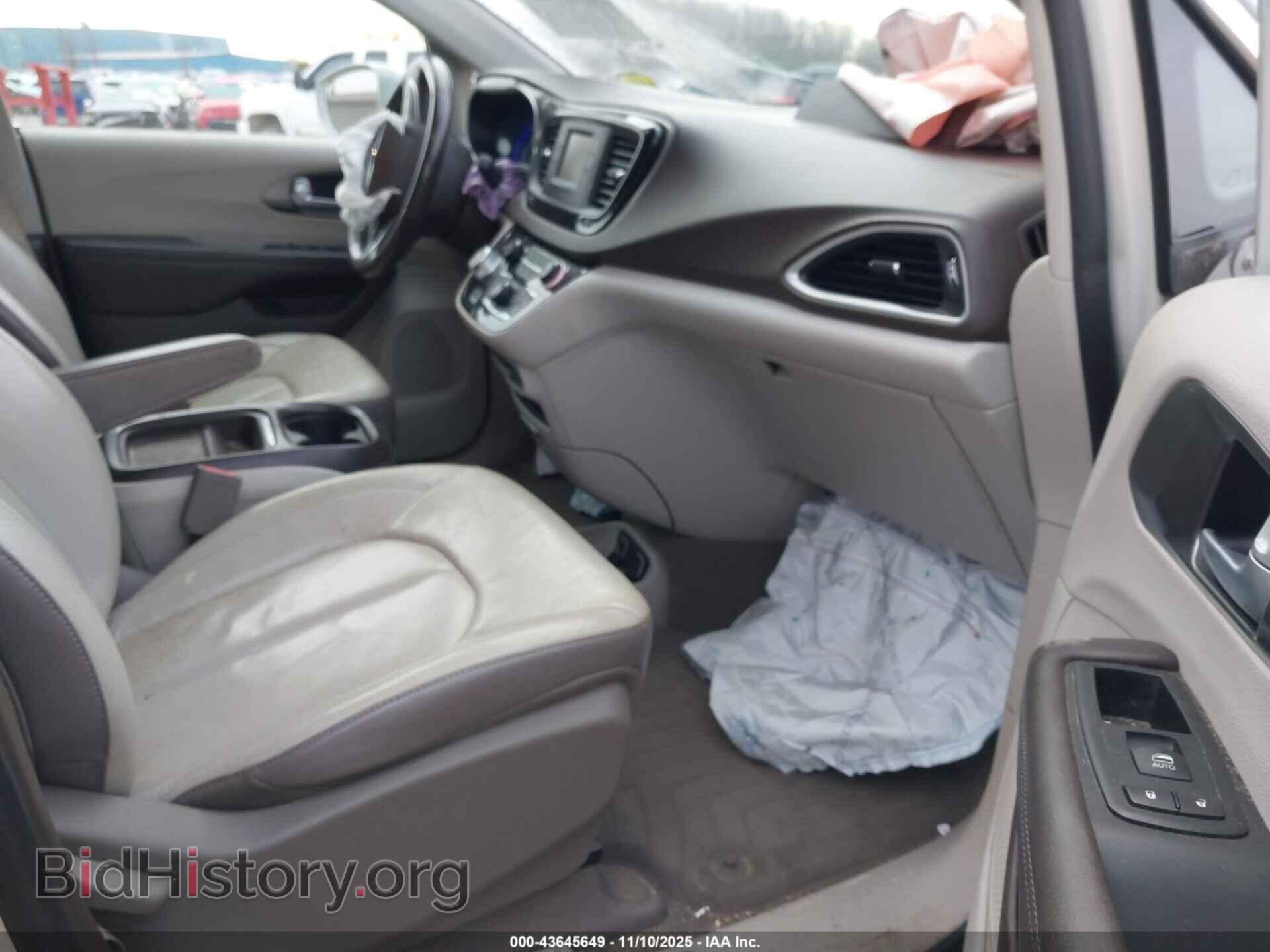 2017 CHRYSLER PACIFICA - VIN: 2C4RC1BG5HR621802 - Фото 5
