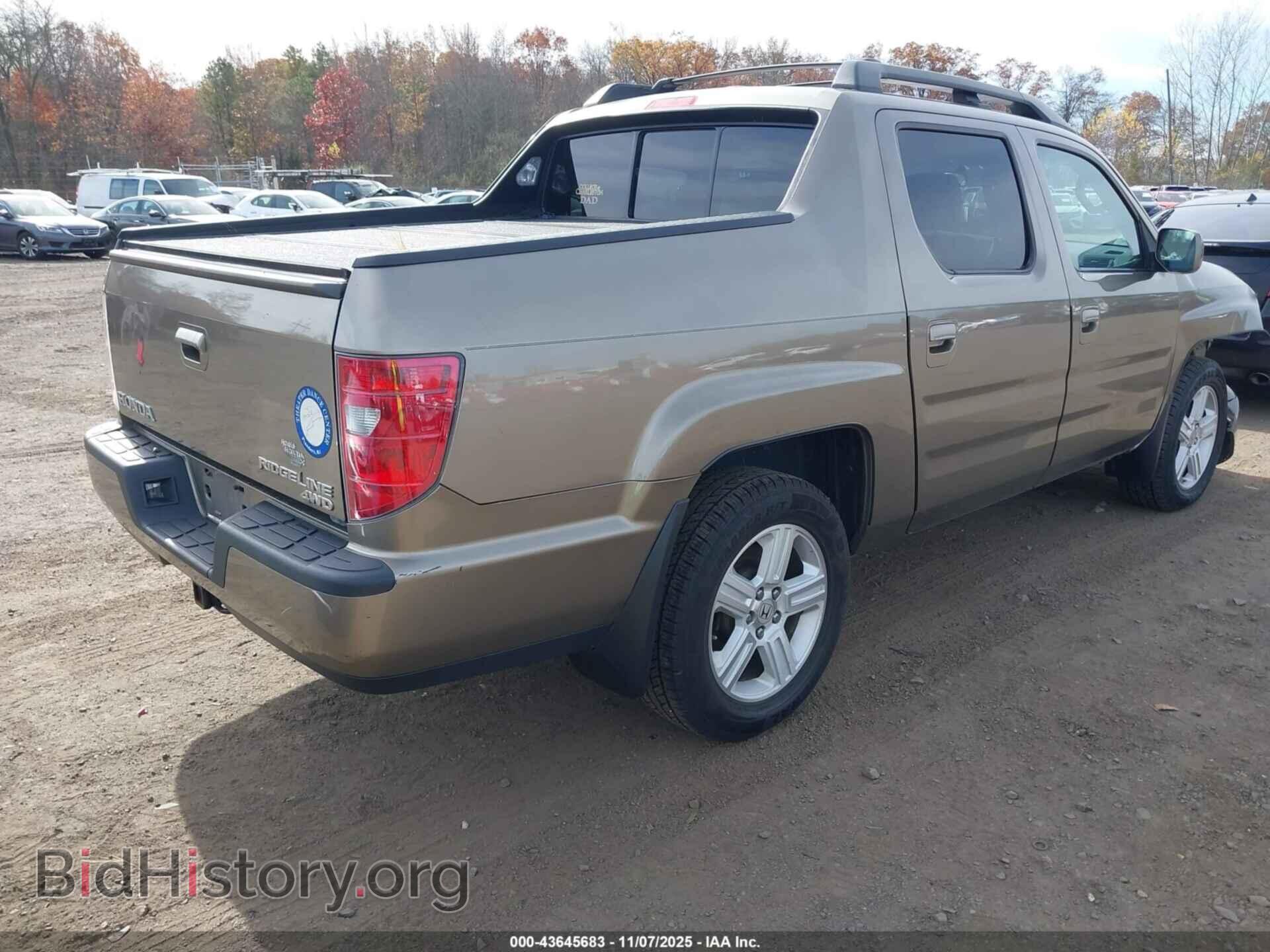 2011 HONDA RIDGELINE - VIN: 5FPYK1F58BB452988 - Photo 4