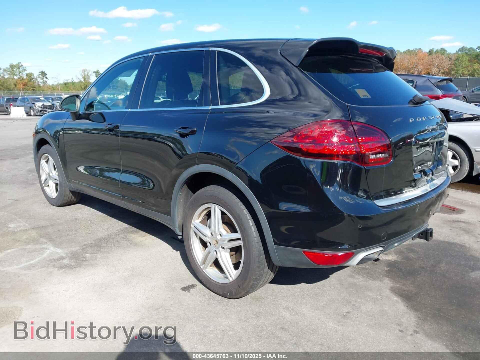 2012 PORSCHE CAYENNE - VIN: WP1AB2A21CLA44729 - Photo 3