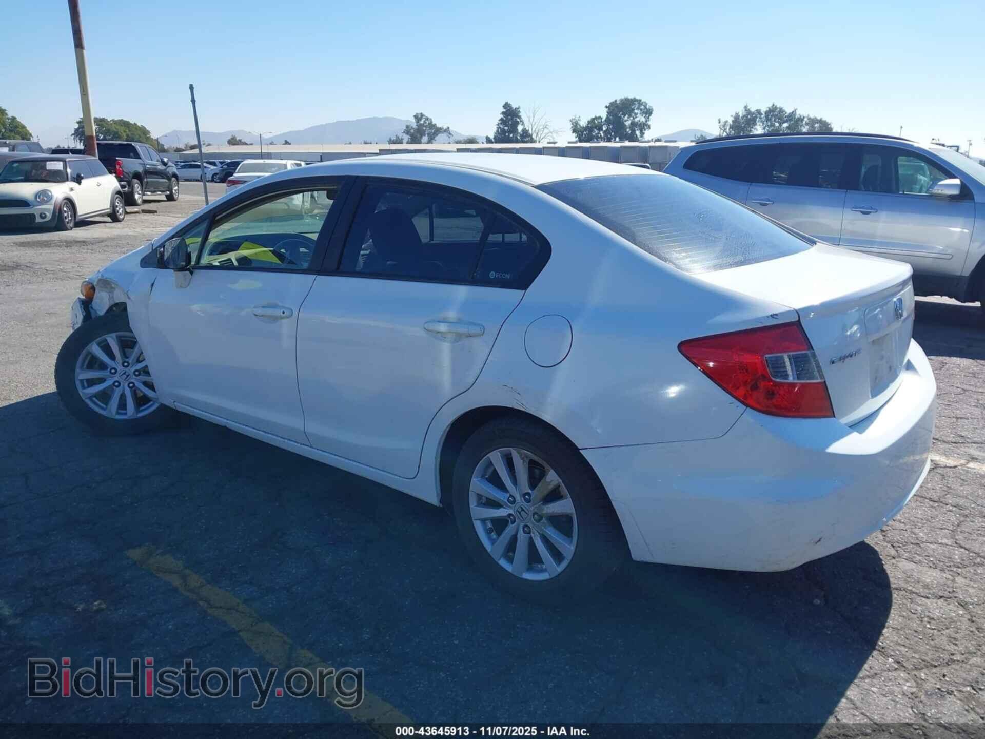 2012 HONDA CIVIC - VIN: 2HGFB2F98CH522463 - Фото 3