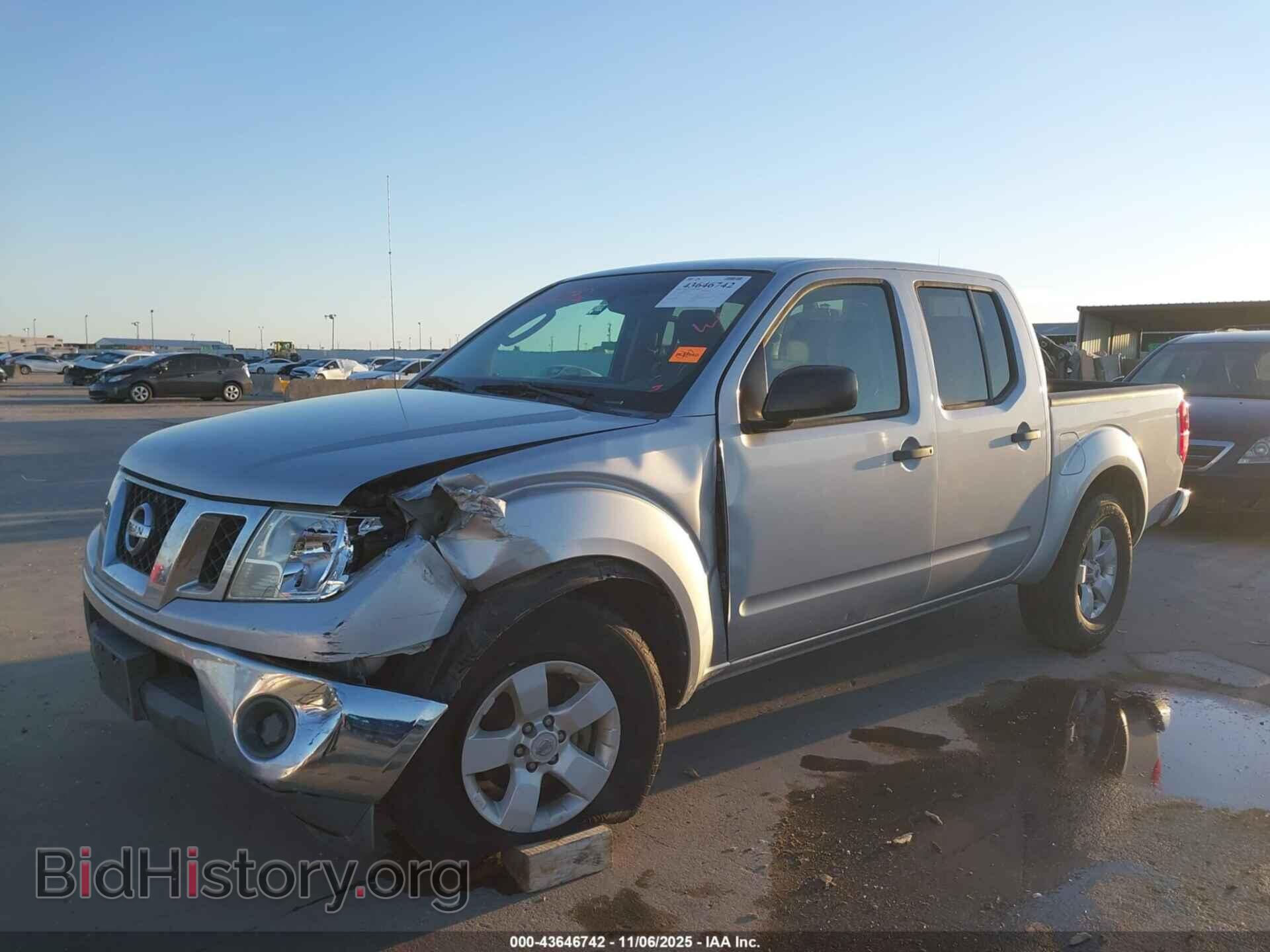 2011 NISSAN FRONTIER - VIN: 1N6AD0ER5BC427401 - Фото 2