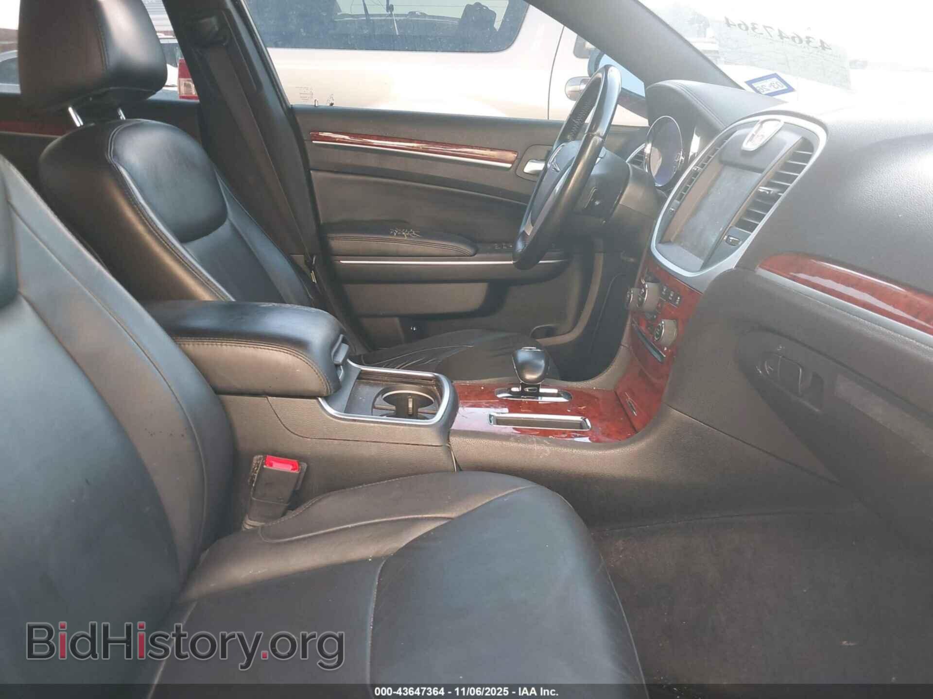 2014 CHRYSLER 300 - VIN: 2C3CCAAG6EH119006 - Фото 5
