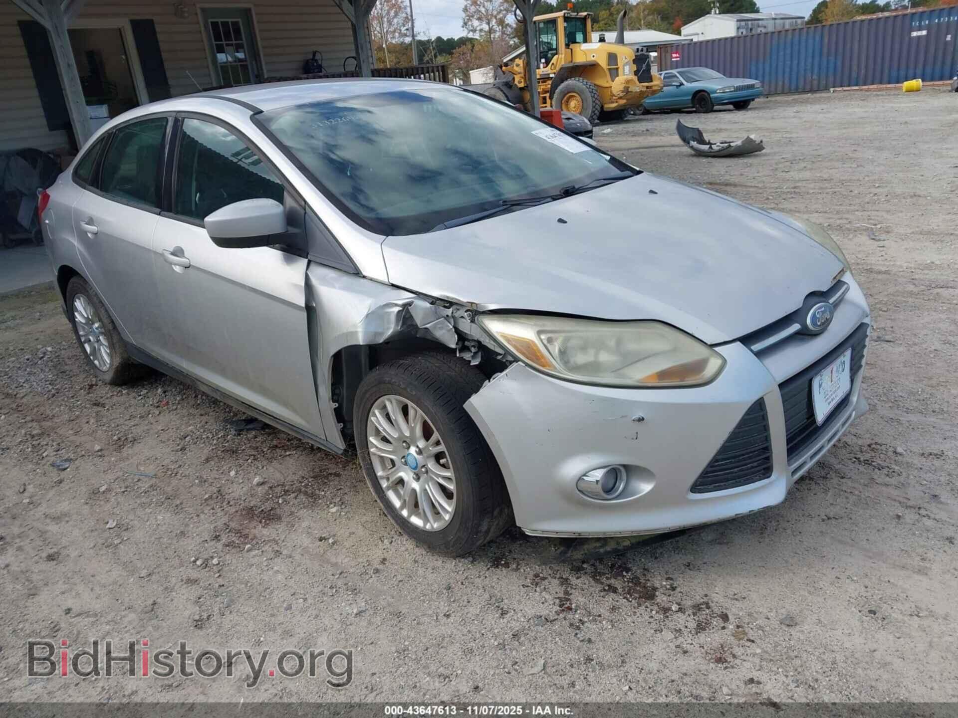 Photo 1FAHP3F24CL107876 - FORD FOCUS 2012
