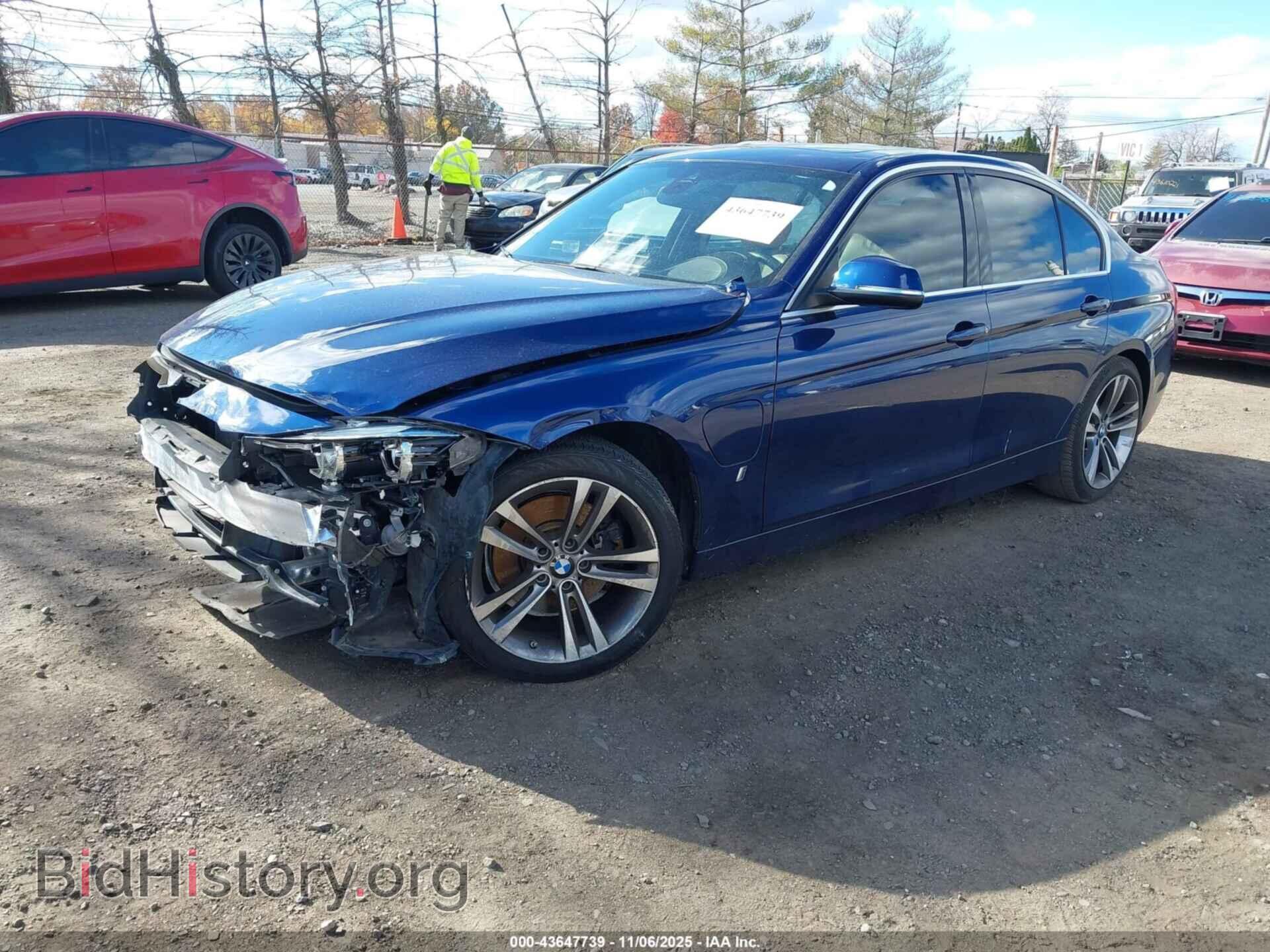 2018 BMW 330E - VIN: WBA8E1C50JA756633 - Фото 2