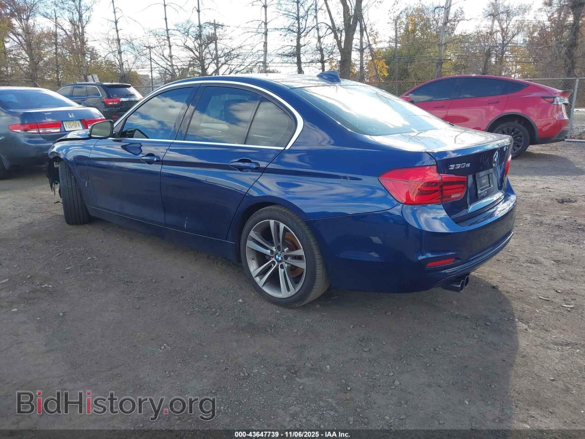 2018 BMW 330E - VIN: WBA8E1C50JA756633 - Фото 3