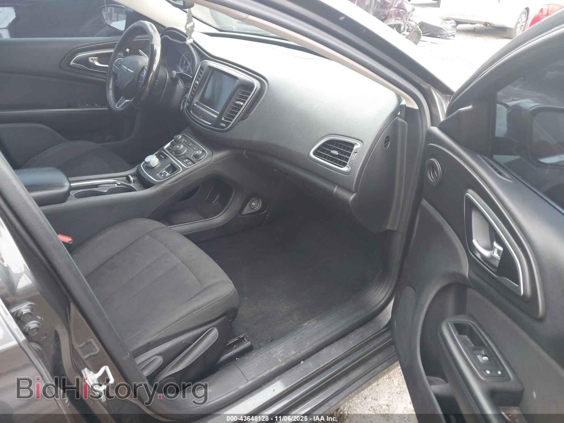 2016 CHRYSLER 200 - VIN: 1C3CCCAB4GN121489 - Фото 5