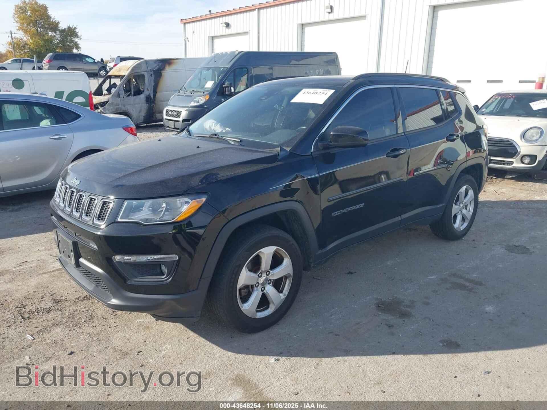 2019 JEEP COMPASS - VIN: 3C4NJDBB6KT840377 - Фото 2