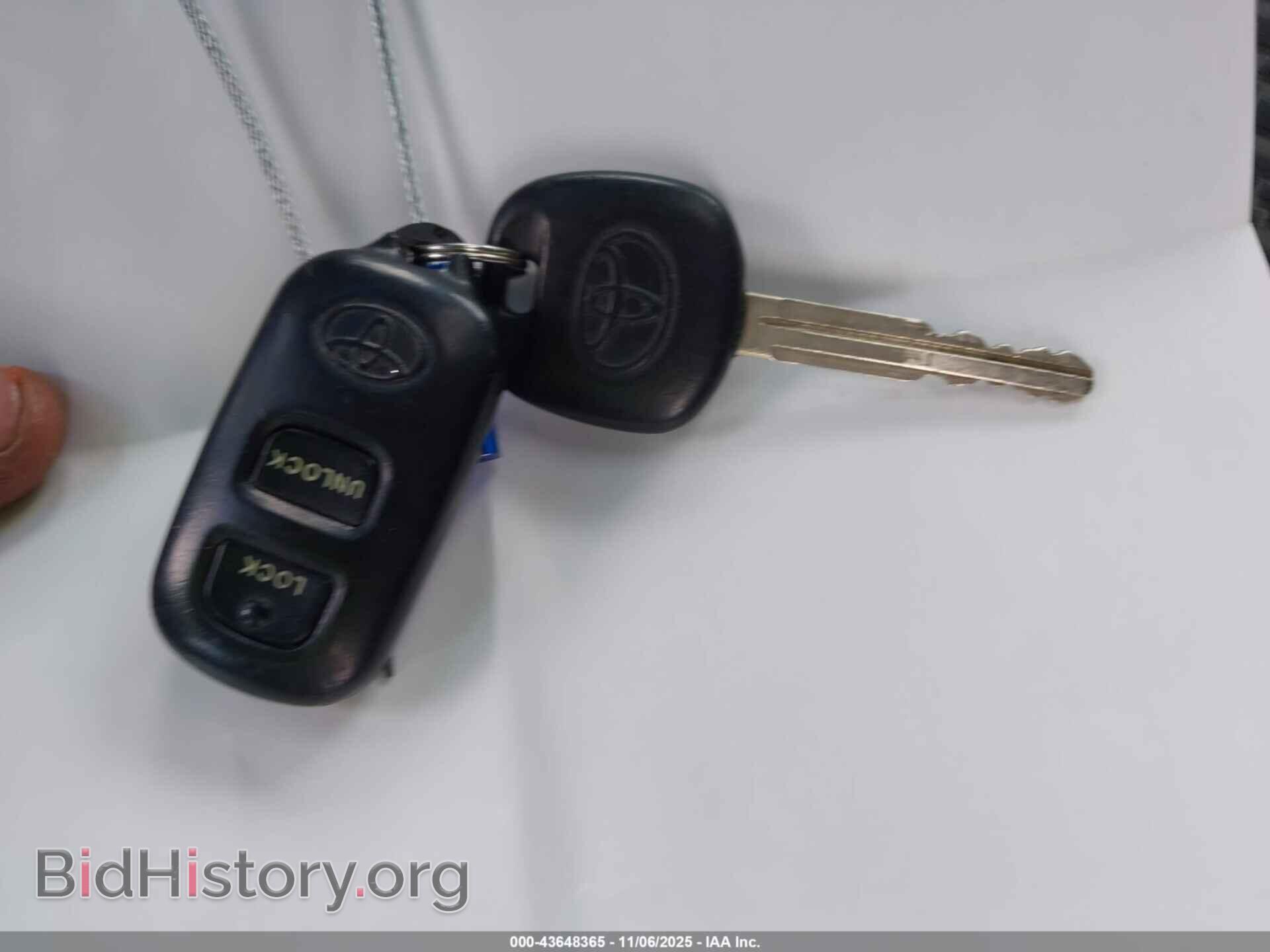 2005 TOYOTA COROLLA - VIN: 2T1BR32E55C463533 - Фото 11