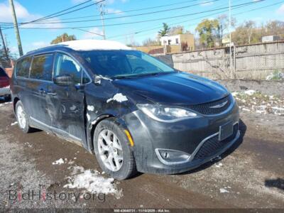 2017 Chrysler PACIFICA Touring-L Plus, черный — VIN 2C4RC1EG3HR652669, IAAI