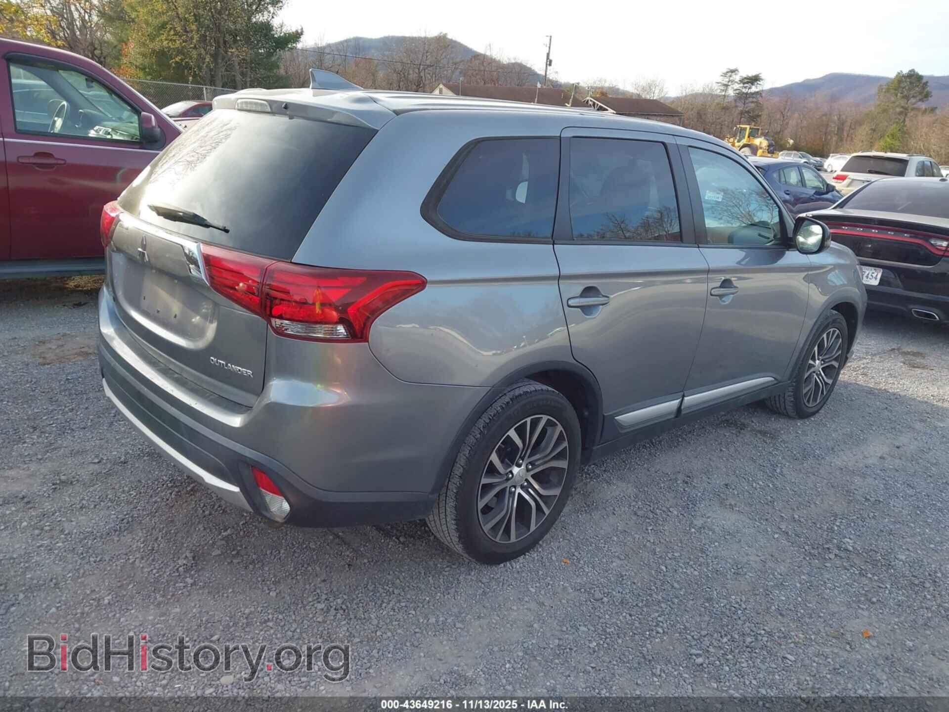 2017 MITSUBISHI OUTLANDER - VIN: JA4AD2A39HZ050362 - Фото 4
