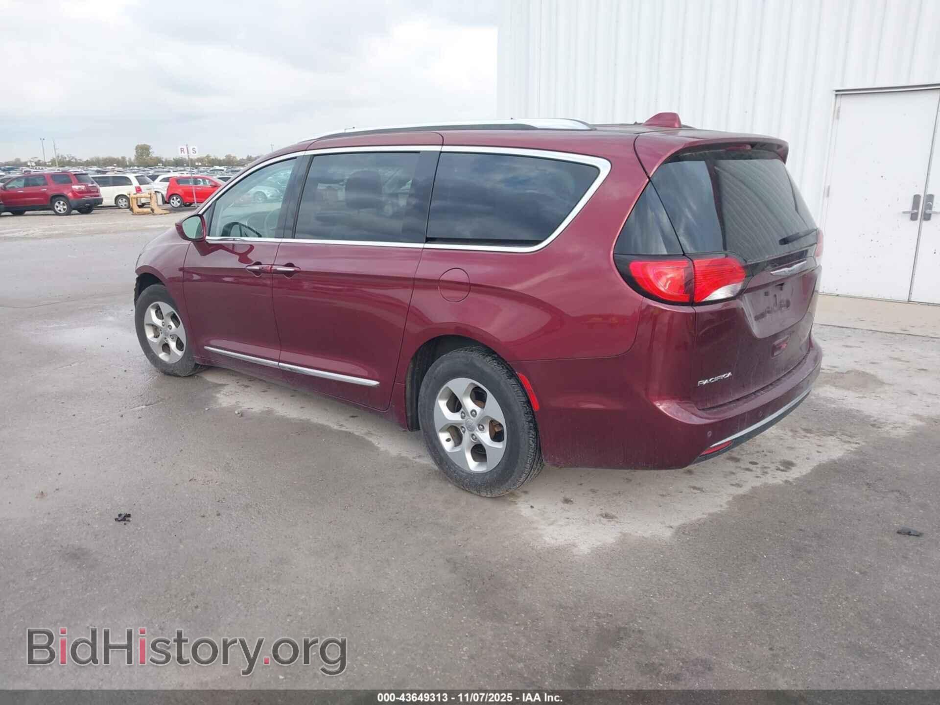 2017 CHRYSLER PACIFICA - VIN: 2C4RC1EG8HR653042 - Фото 3