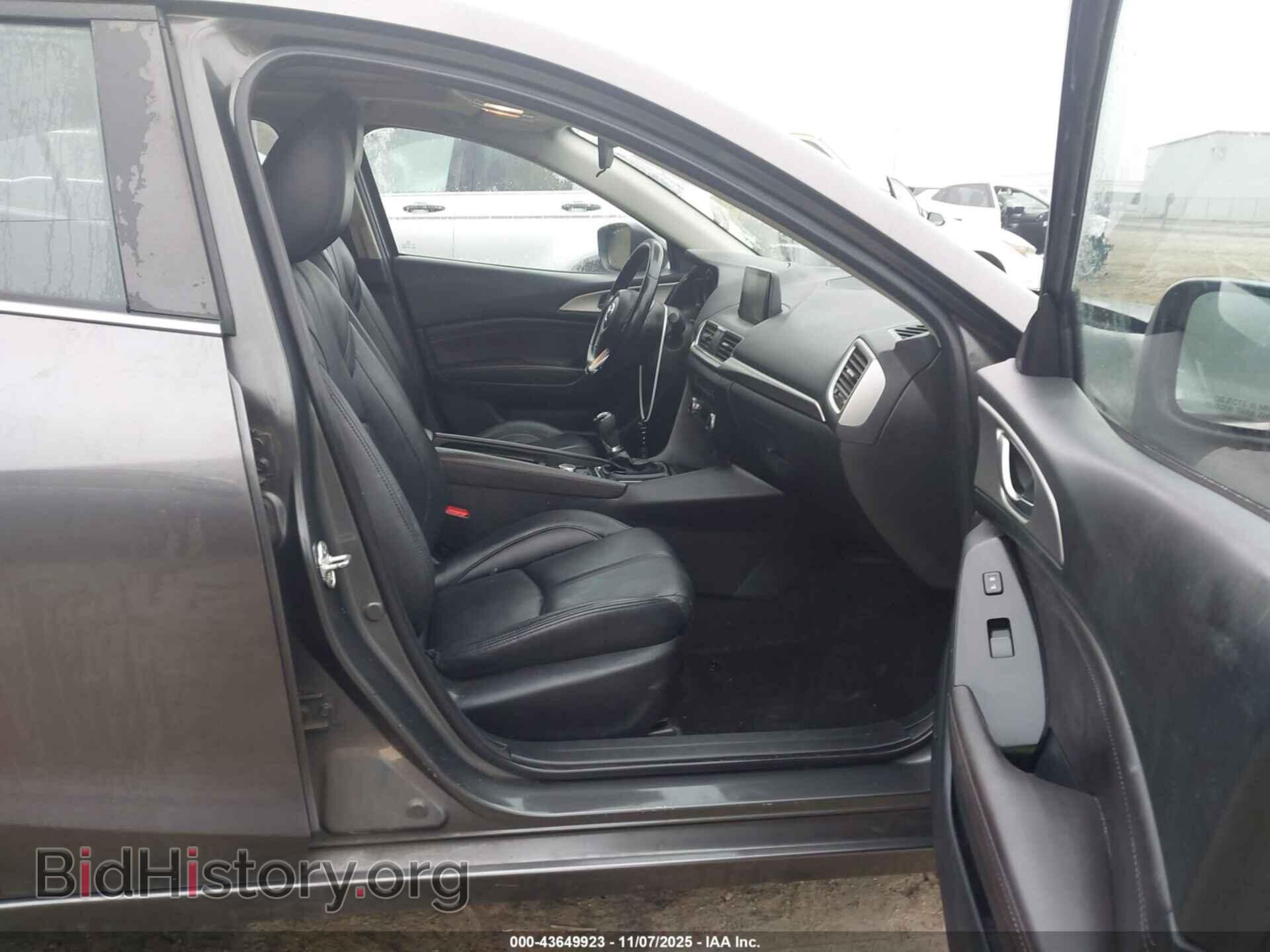 2018 MAZDA MAZDA3 - VIN: 3MZBN1V32JM203776 - Фото 5