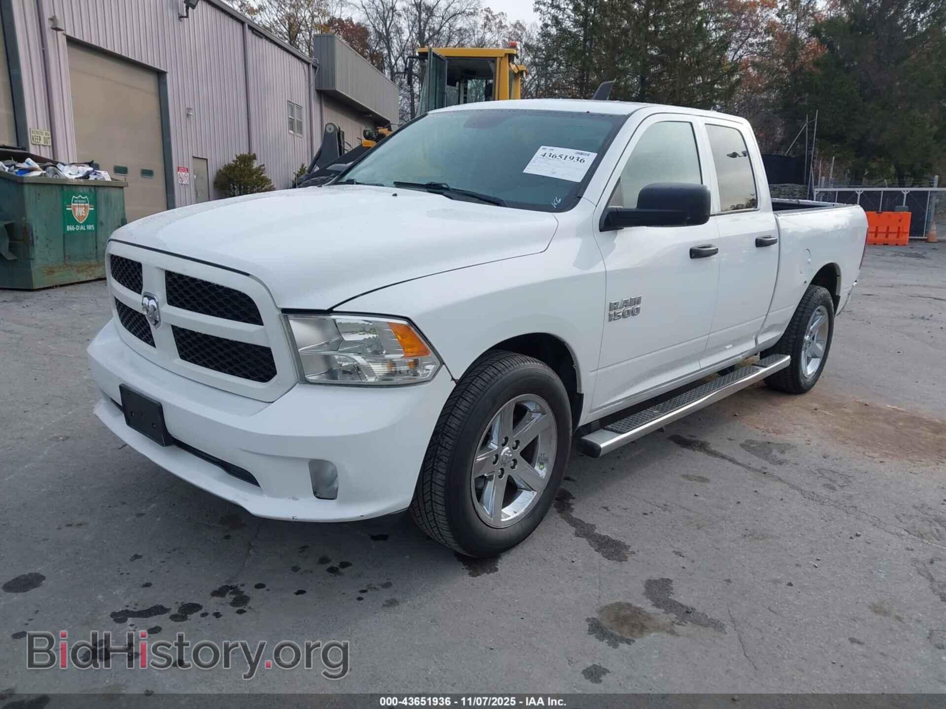 2018 RAM 1500 - VIN: 1C6RR7FG7JS209937 - Фото 2