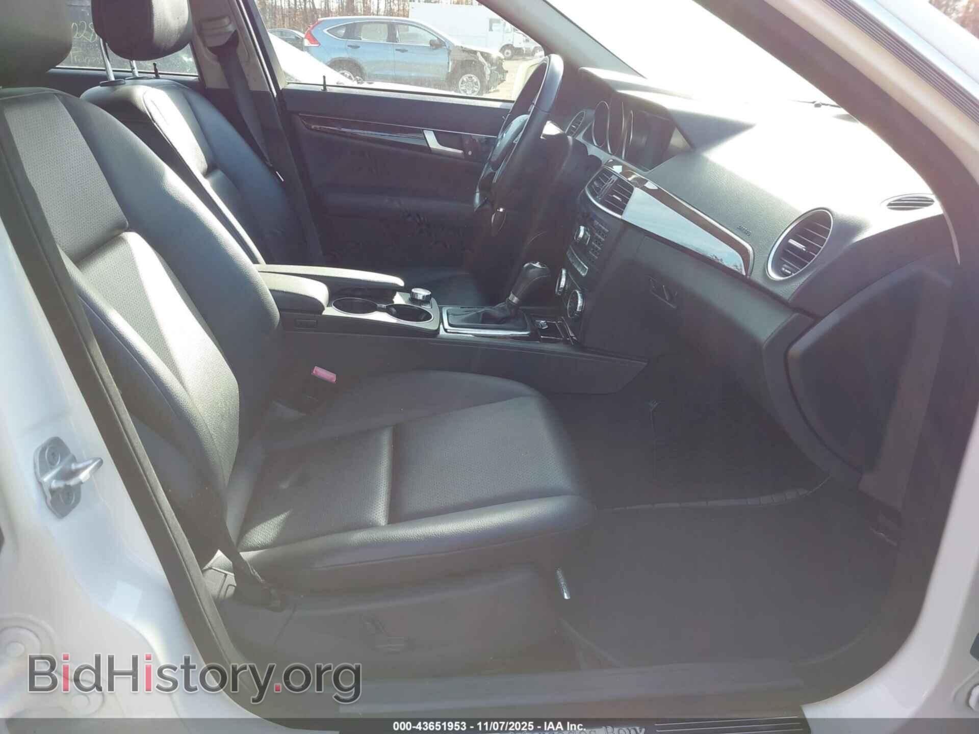 2012 MERCEDES-BENZ C 300 - VIN: WDDGF8BB6CA698564 - Фото 5