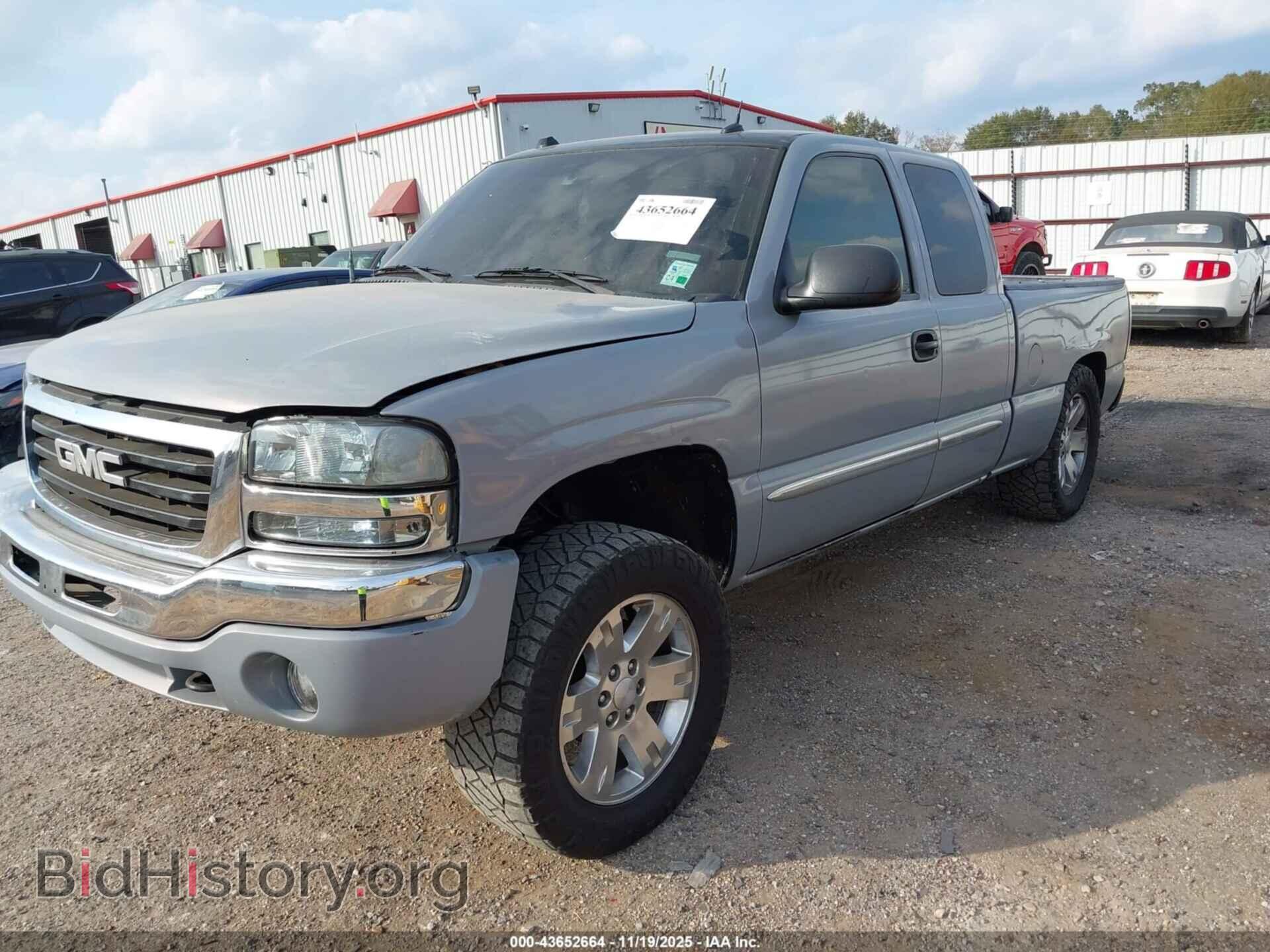 2005 GMC SIERRA 1500 - VIN: 1GTEC19T45Z359547 - Фото 2