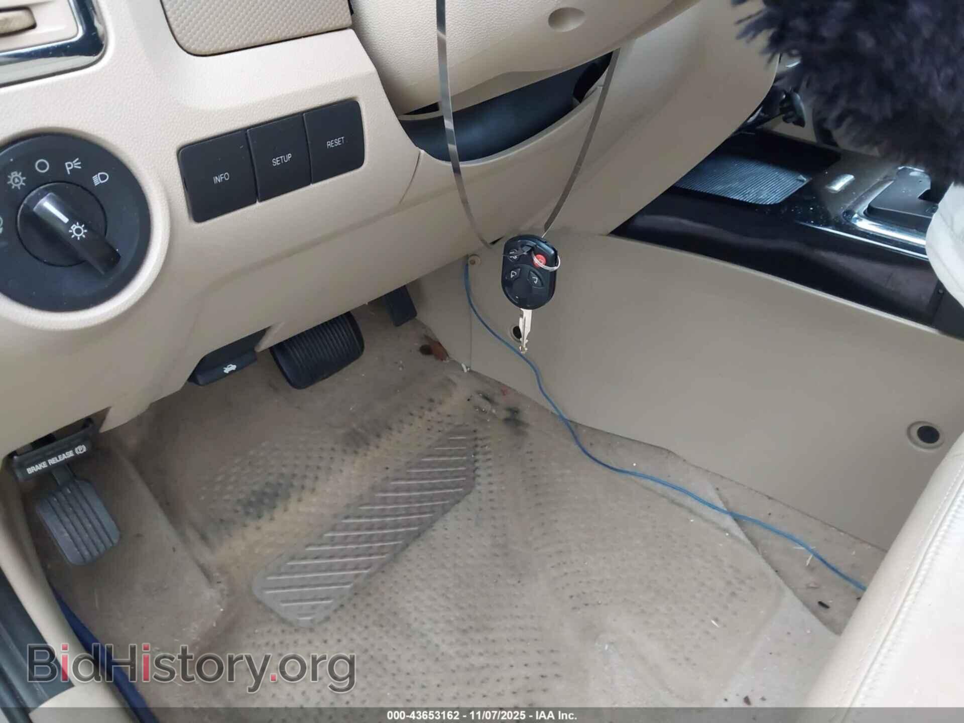 2009 FORD ESCAPE - VIN: 1FMCU04799KC05256 - Фото 11