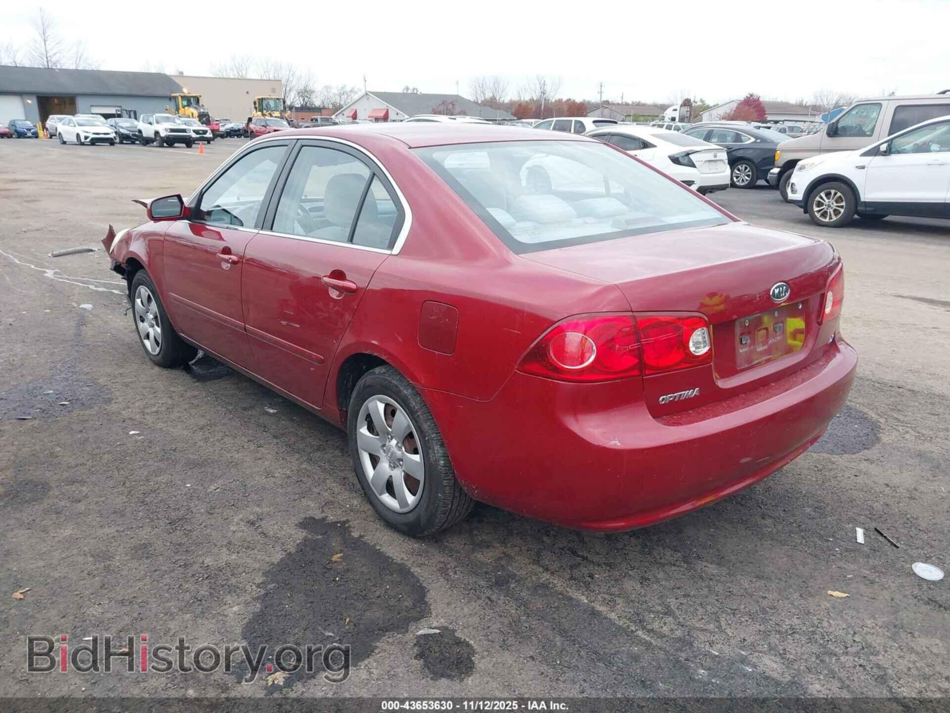 2008 KIA OPTIMA - VIN: KNAGE123785176794 - Фото 3