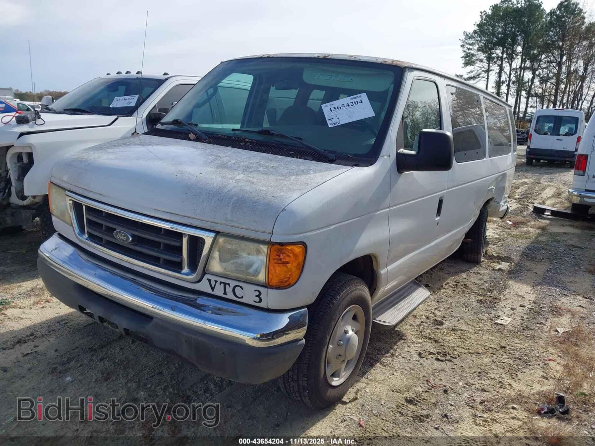 2006 FORD ECONOLINE - VIN: 1FBSS31LX6DA23353 - Фото 2