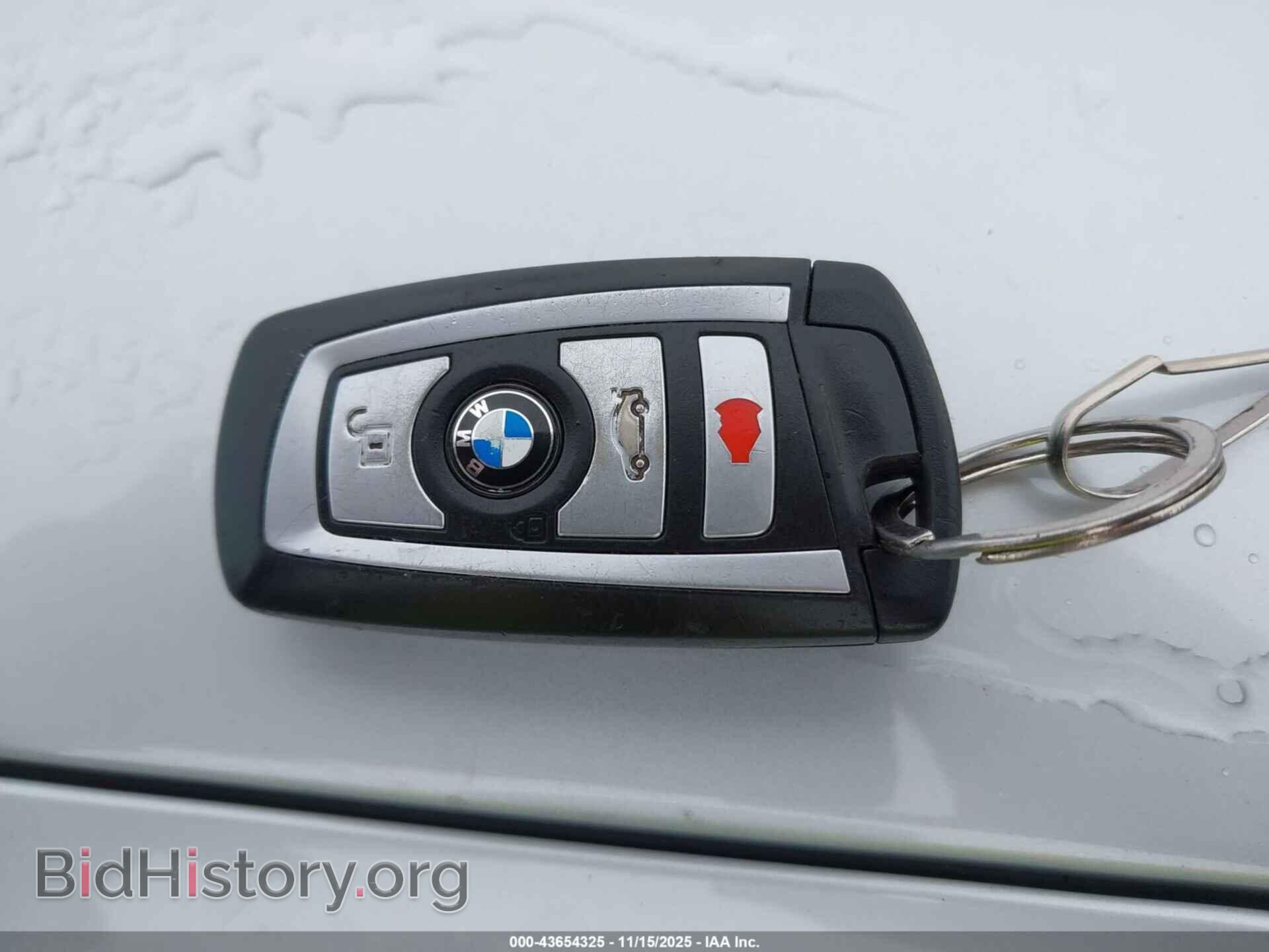 2017 BMW 330I - VIN: WBA8D9C59HK677810 - Фото 11