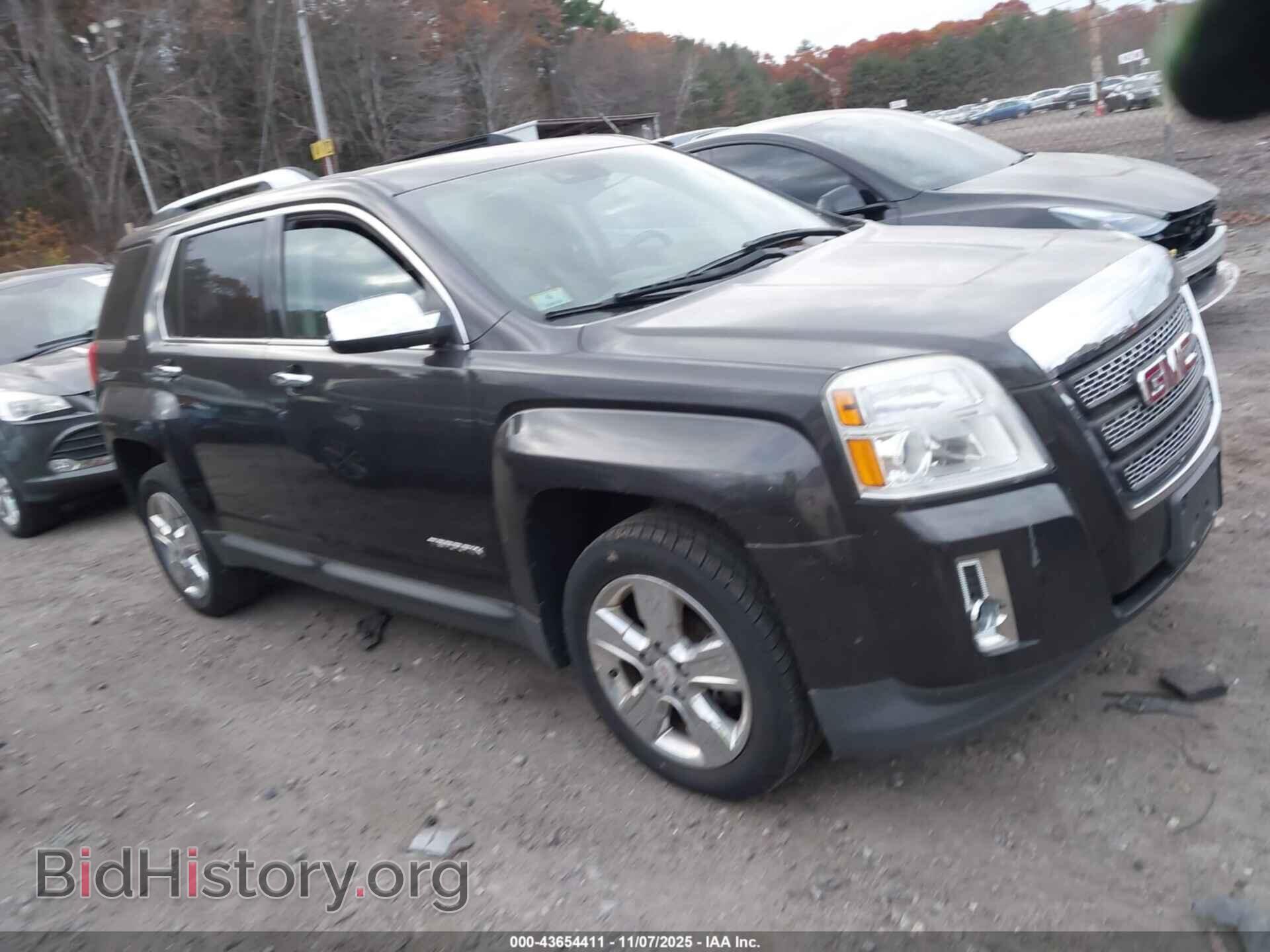 Фотография 2GKFLYEK2F6320032 - GMC TERRAIN 2015