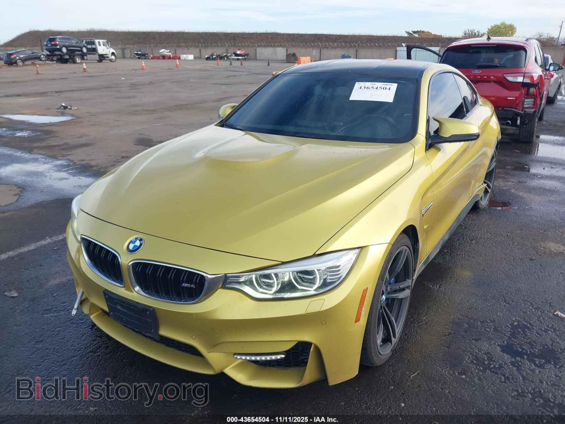 2015 BMW M4 - VIN: WBS3R9C59FK329400 - Photo 2