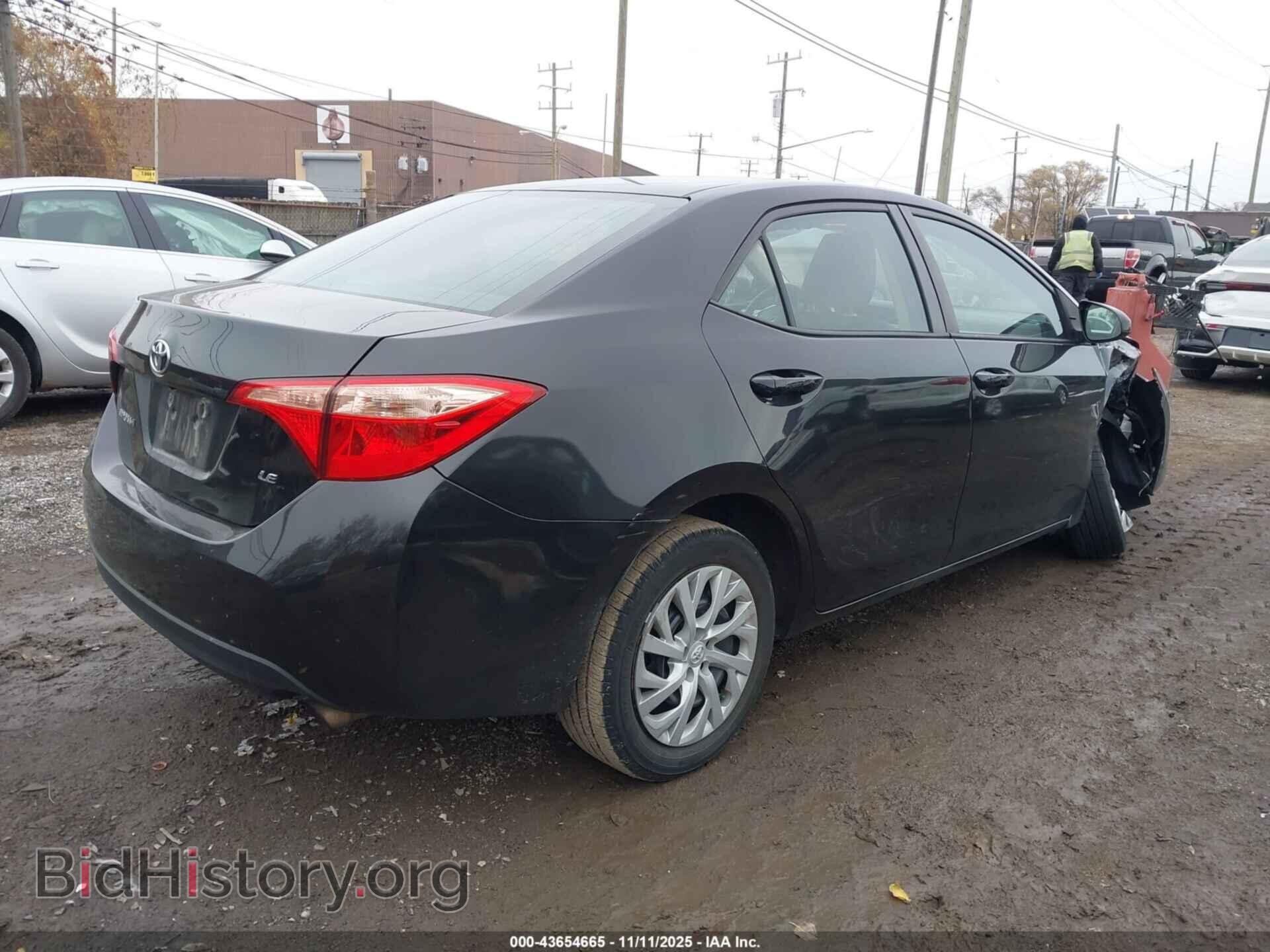 2017 TOYOTA COROLLA - VIN: 2T1BURHE2HC846570 - Фото 4