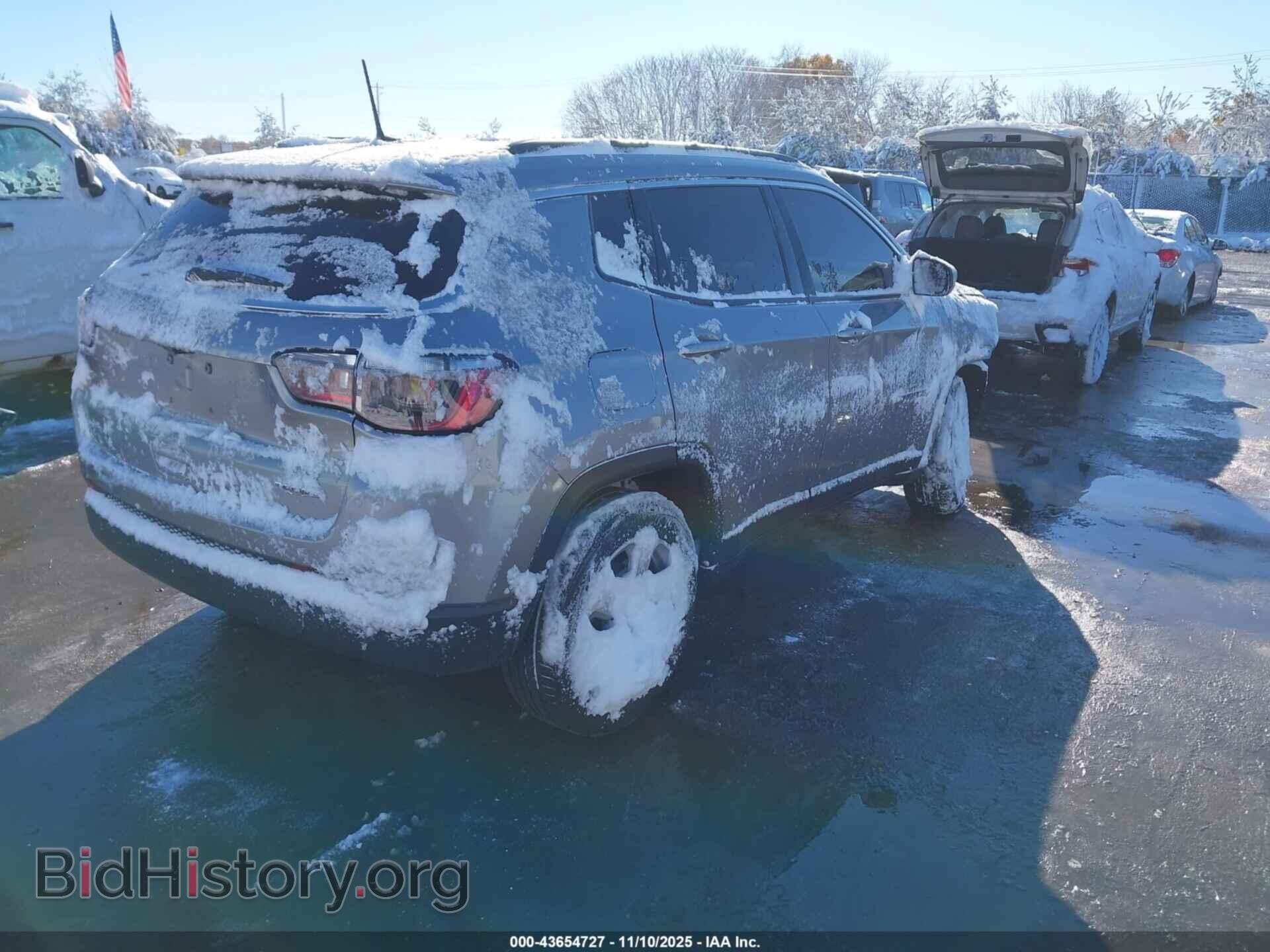 2021 JEEP COMPASS - VIN: 3C4NJDBB4MT548018 - Photo 4