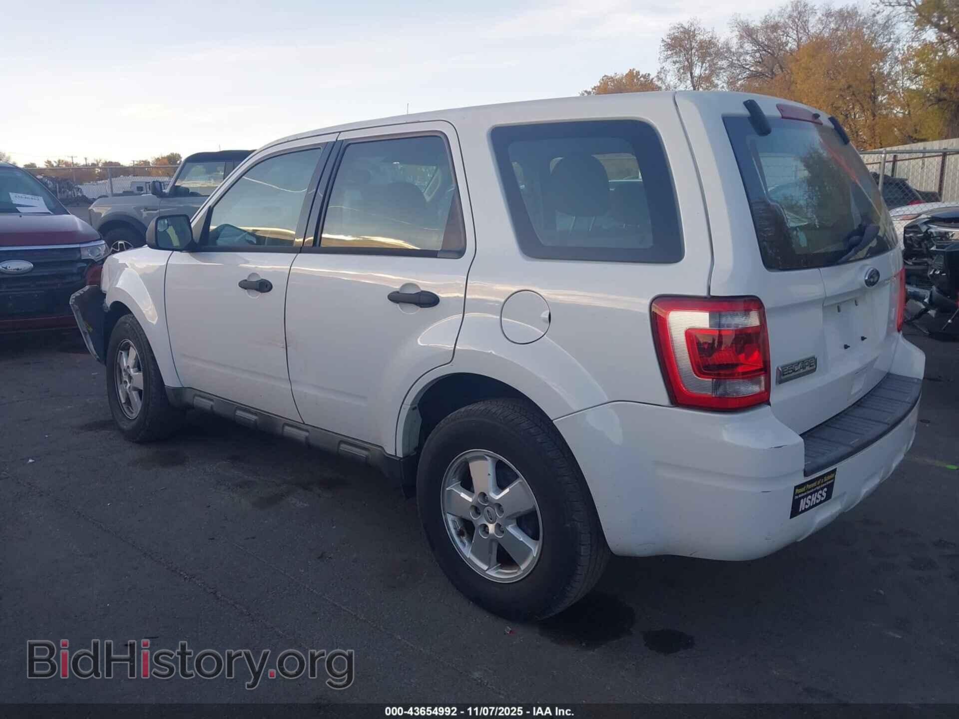 2012 FORD ESCAPE - VIN: 1FMCU0C73CKA59607 - Фото 3