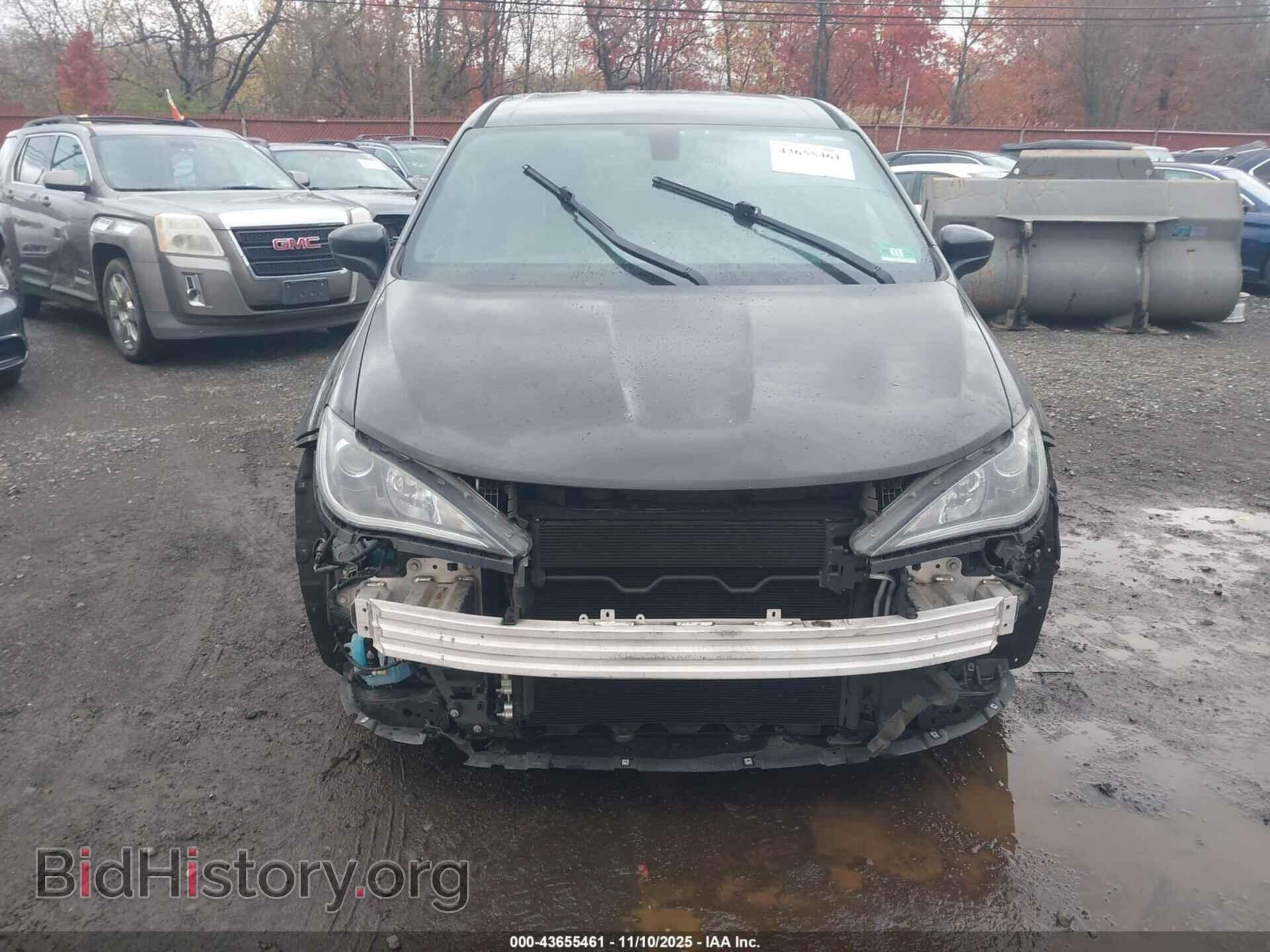 2018 CHRYSLER PACIFICA - VIN: 2C4RC1FG0JR287209 - Фото 17