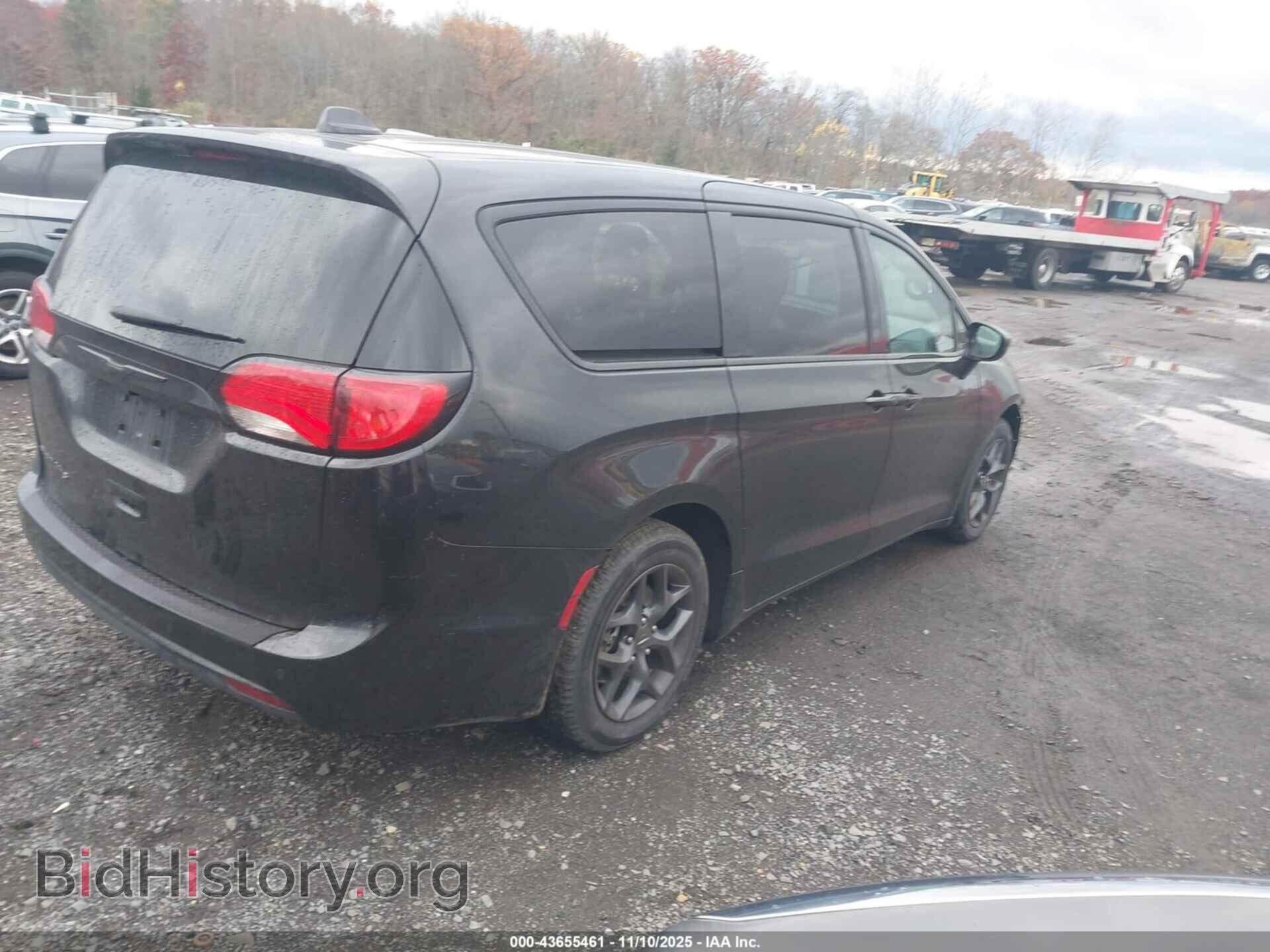 2018 CHRYSLER PACIFICA - VIN: 2C4RC1FG0JR287209 - Фото 4