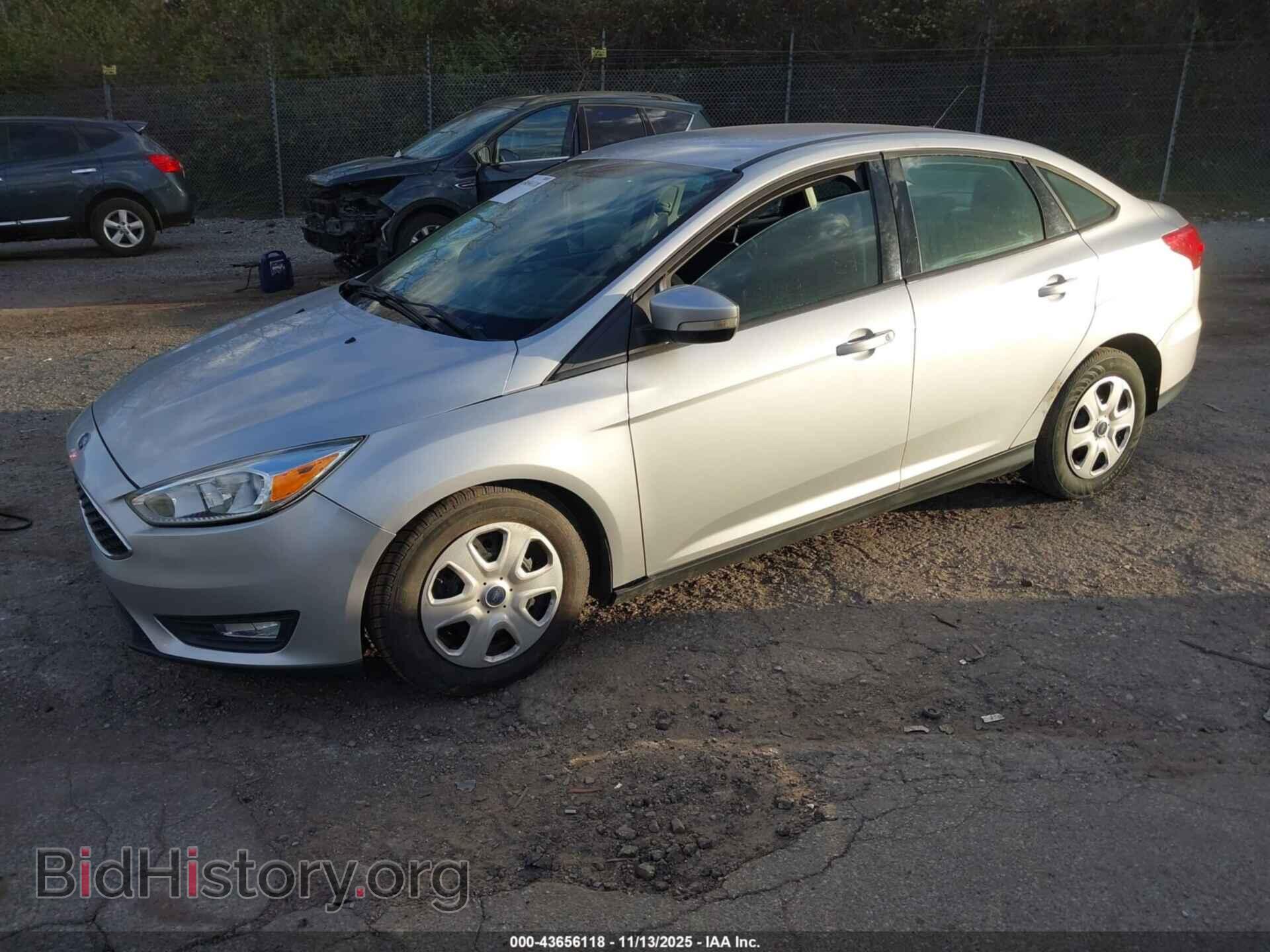 2017 FORD FOCUS - VIN: 1FADP3E27HL321929 - Фото 2