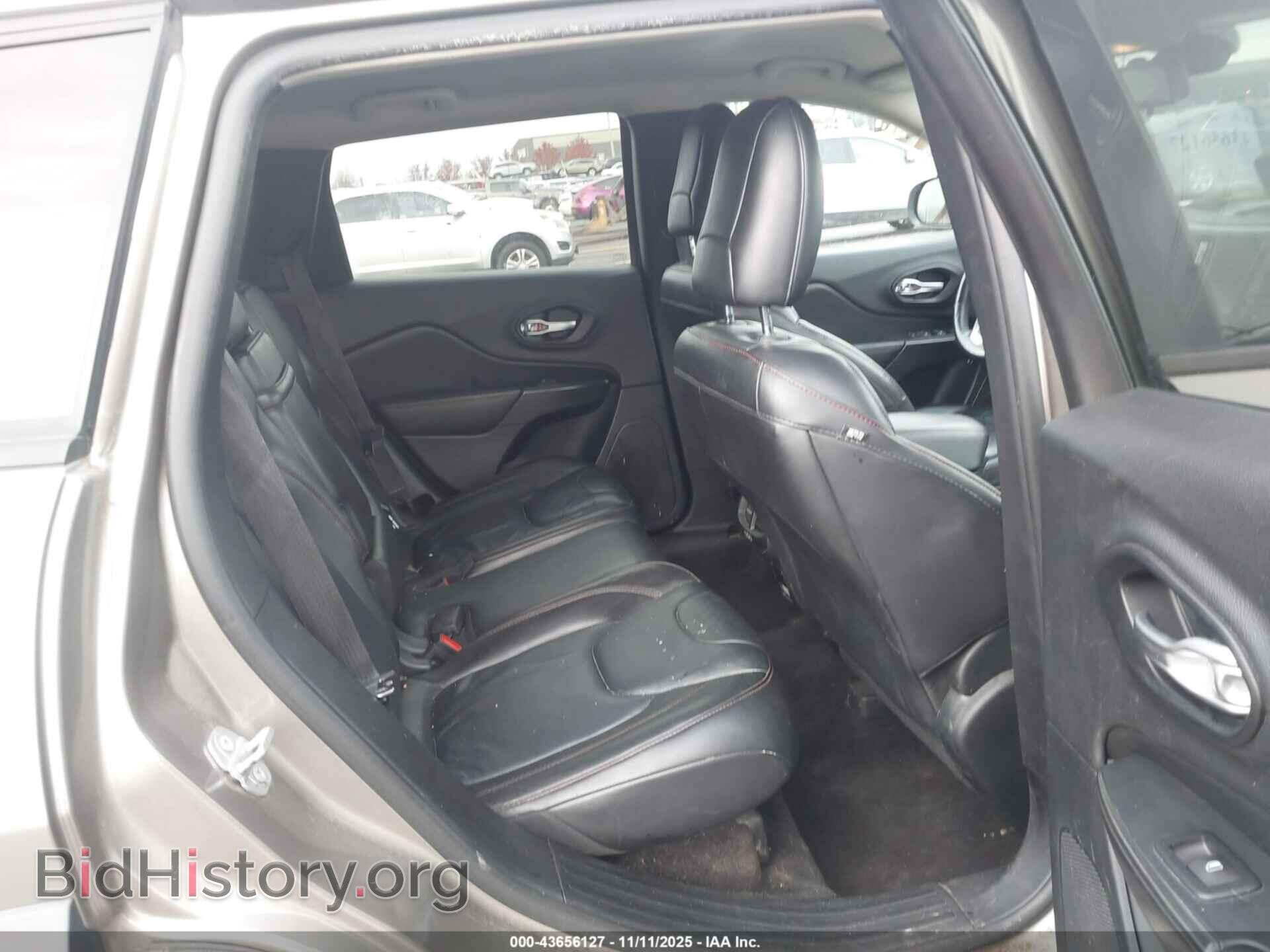 2016 JEEP CHEROKEE - VIN: 1C4PJMBB0GW333744 - Фото 8