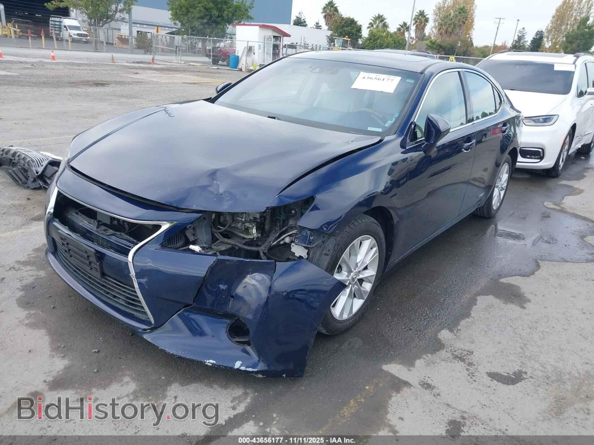 2014 LEXUS ES 300H - VIN: JTHBW1GG9E2050664 - Фото 2