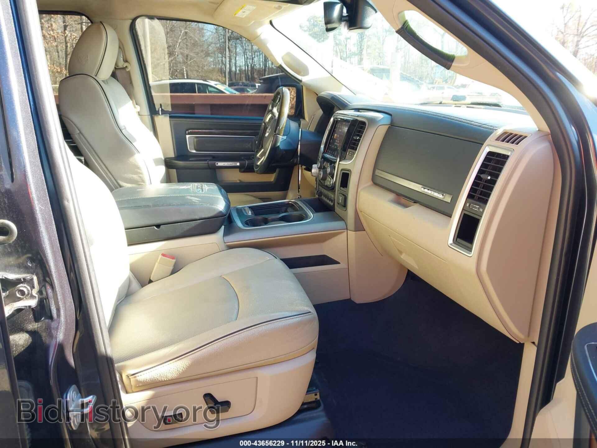 2018 RAM 1500 - VIN: 1C6RR7WT6JS207500 - Фото 5