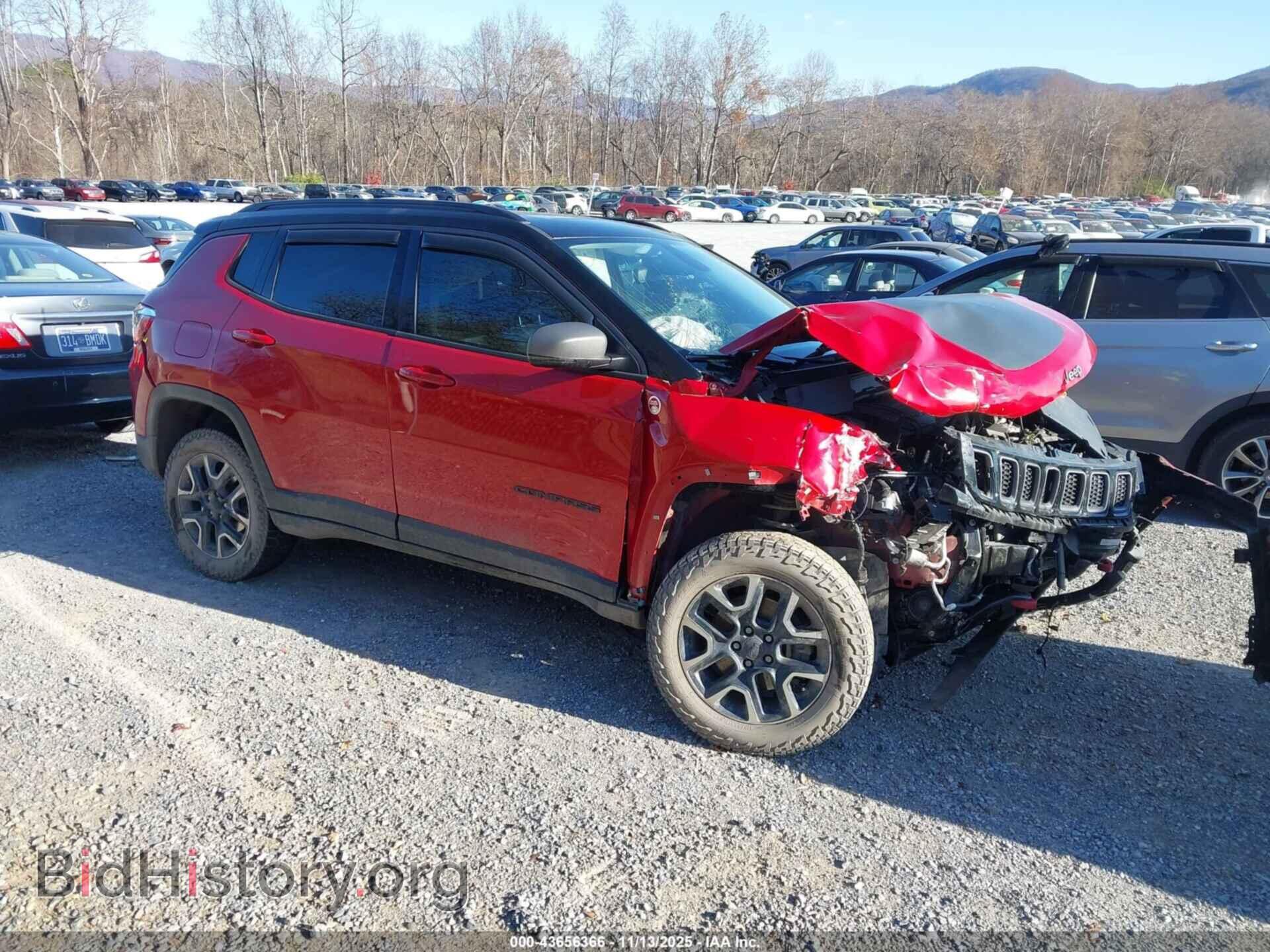 Фотография 3C4NJDDB2LT143920 - JEEP COMPASS 2020