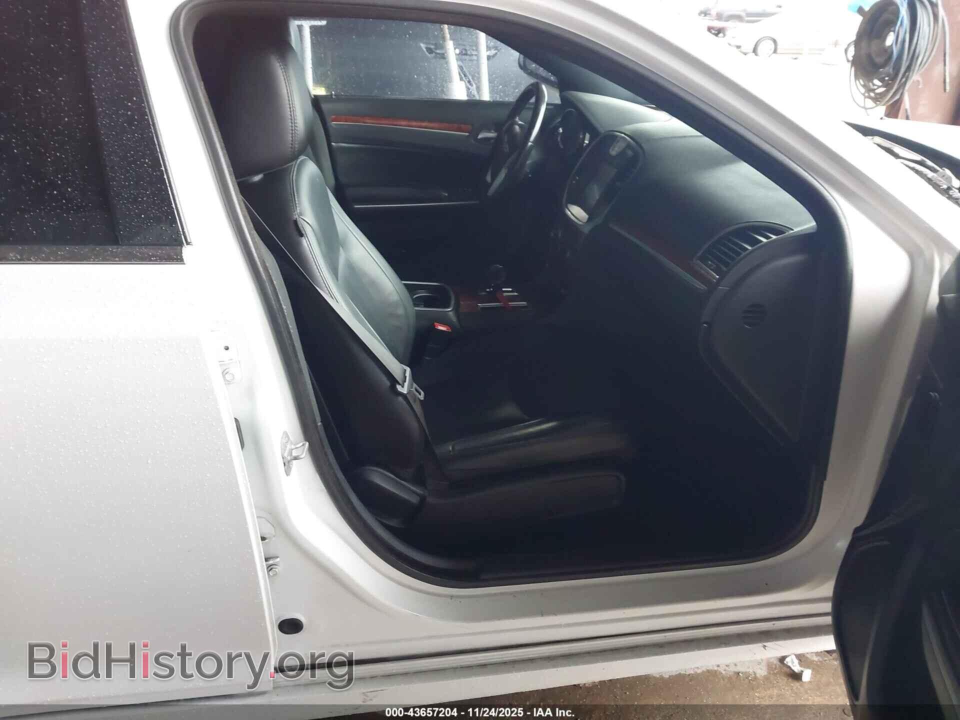 2014 CHRYSLER 300 - VIN: 2C3CCAAGXEH232800 - Фото 5