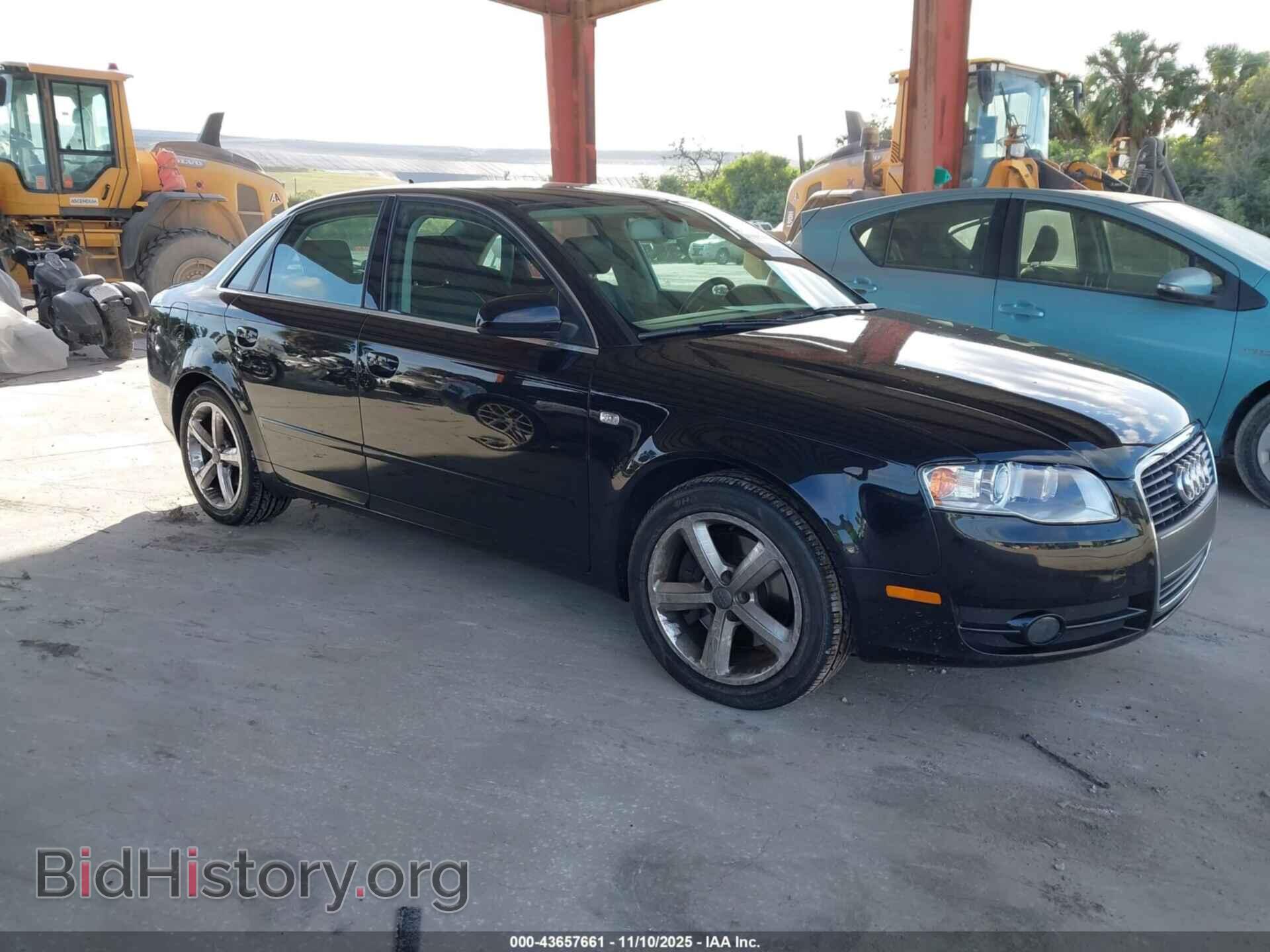 Photo WAUDH78E17A233602 - AUDI A4 2007