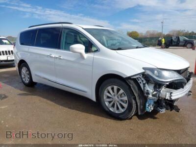 2017 Chrysler PACIFICA Touring-L, белый — VIN 2C4RC1BG6HR719981, IAAI