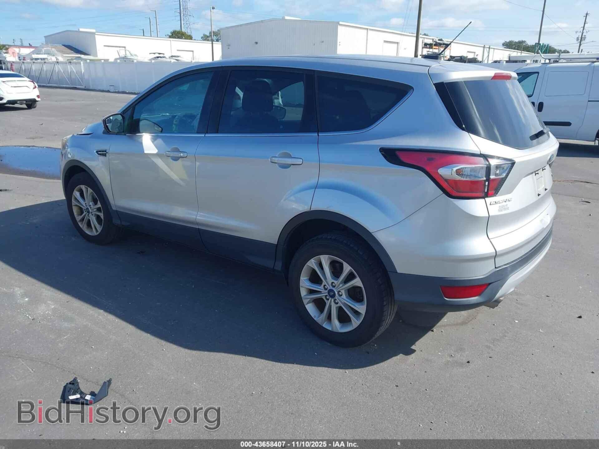 2017 FORD ESCAPE - VIN: 1FMCU0G91HUC52278 - Фото 3