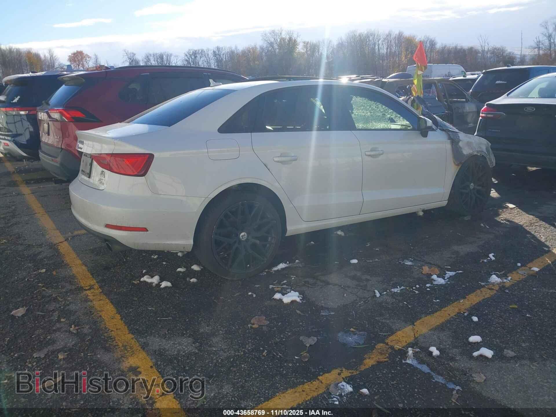 2015 AUDI A3 - VIN: WAUBFGFFXF1002768 - Фото 4