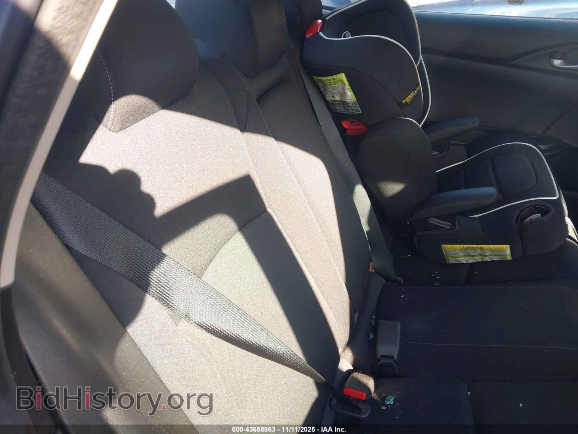 2017 HONDA CIVIC - VIN: 2HGFC2F71HH529094 - Фото 8