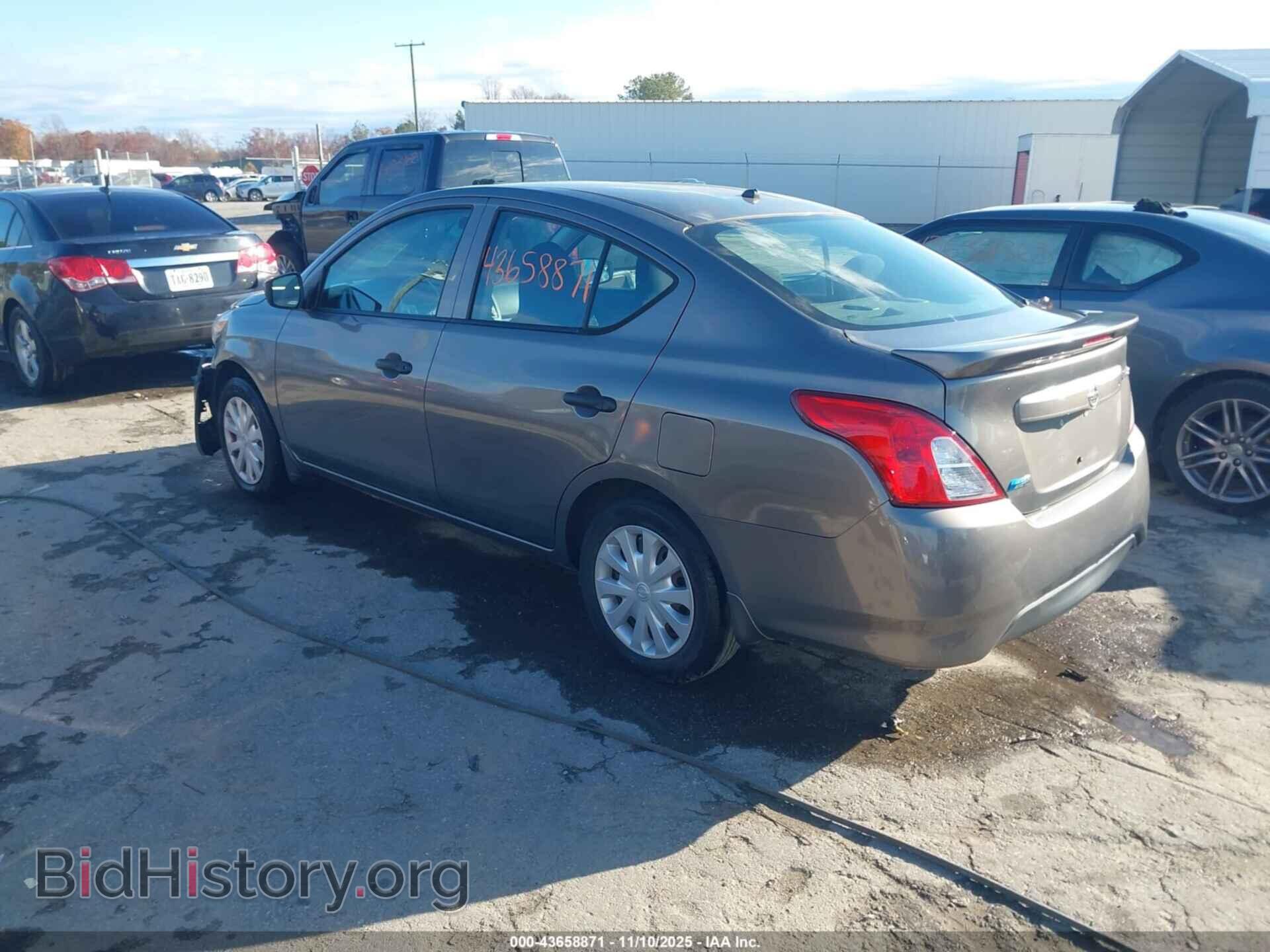2016 NISSAN VERSA - VIN: 3N1CN7AP1GL880192 - Фото 3