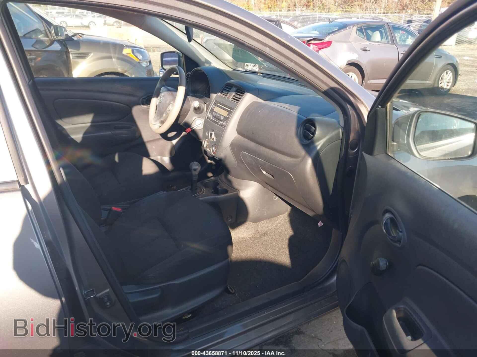 2016 NISSAN VERSA - VIN: 3N1CN7AP1GL880192 - Фото 5