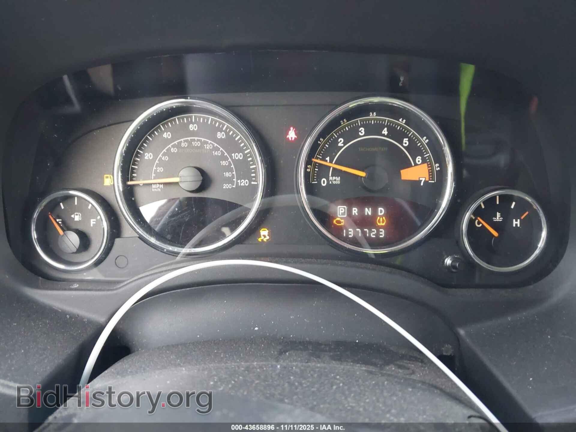 2014 JEEP COMPASS - VIN: 1C4NJCEA8ED849301 - Фото 7
