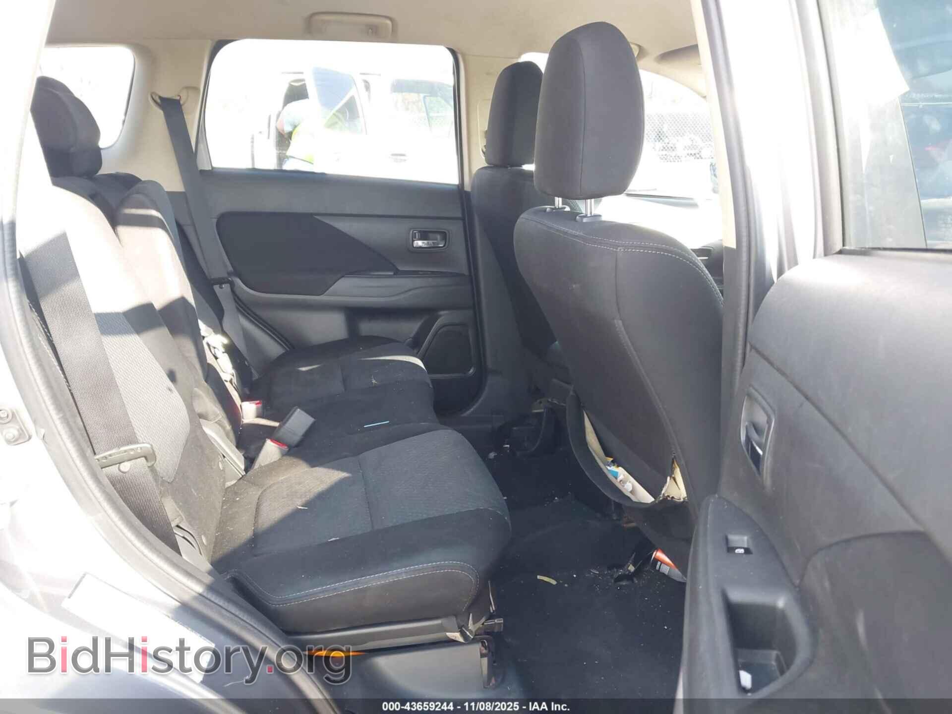 2018 MITSUBISHI OUTLANDER - VIN: JA4AD3A35JZ016575 - Фото 8