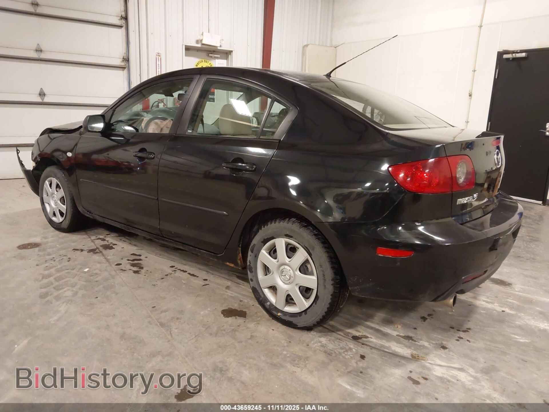 2006 MAZDA MAZDA3 - VIN: JM1BK12FX61532692 - Фото 3
