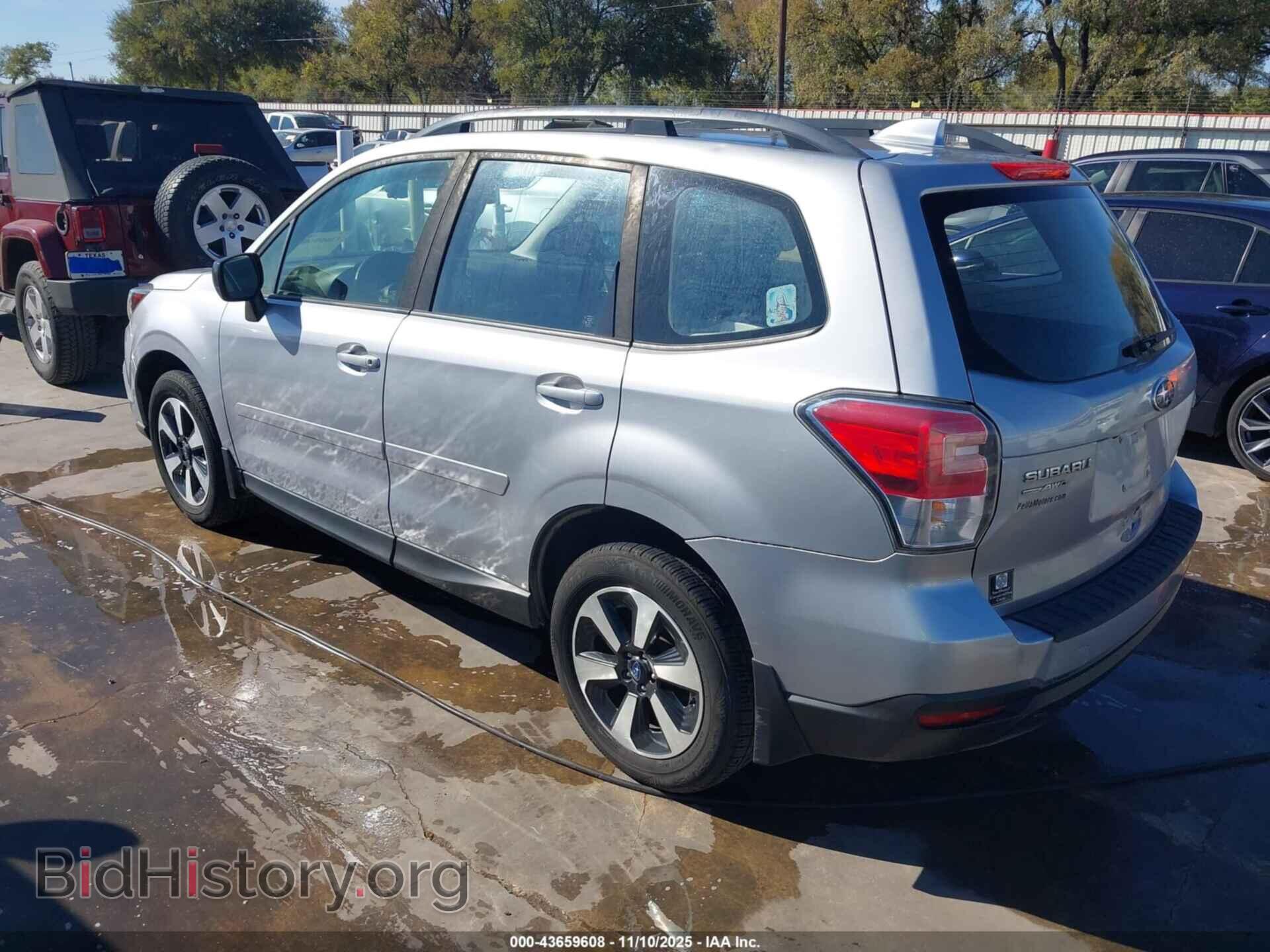 2017 SUBARU FORESTER - VIN: JF2SJABC5HH436716 - Фото 3