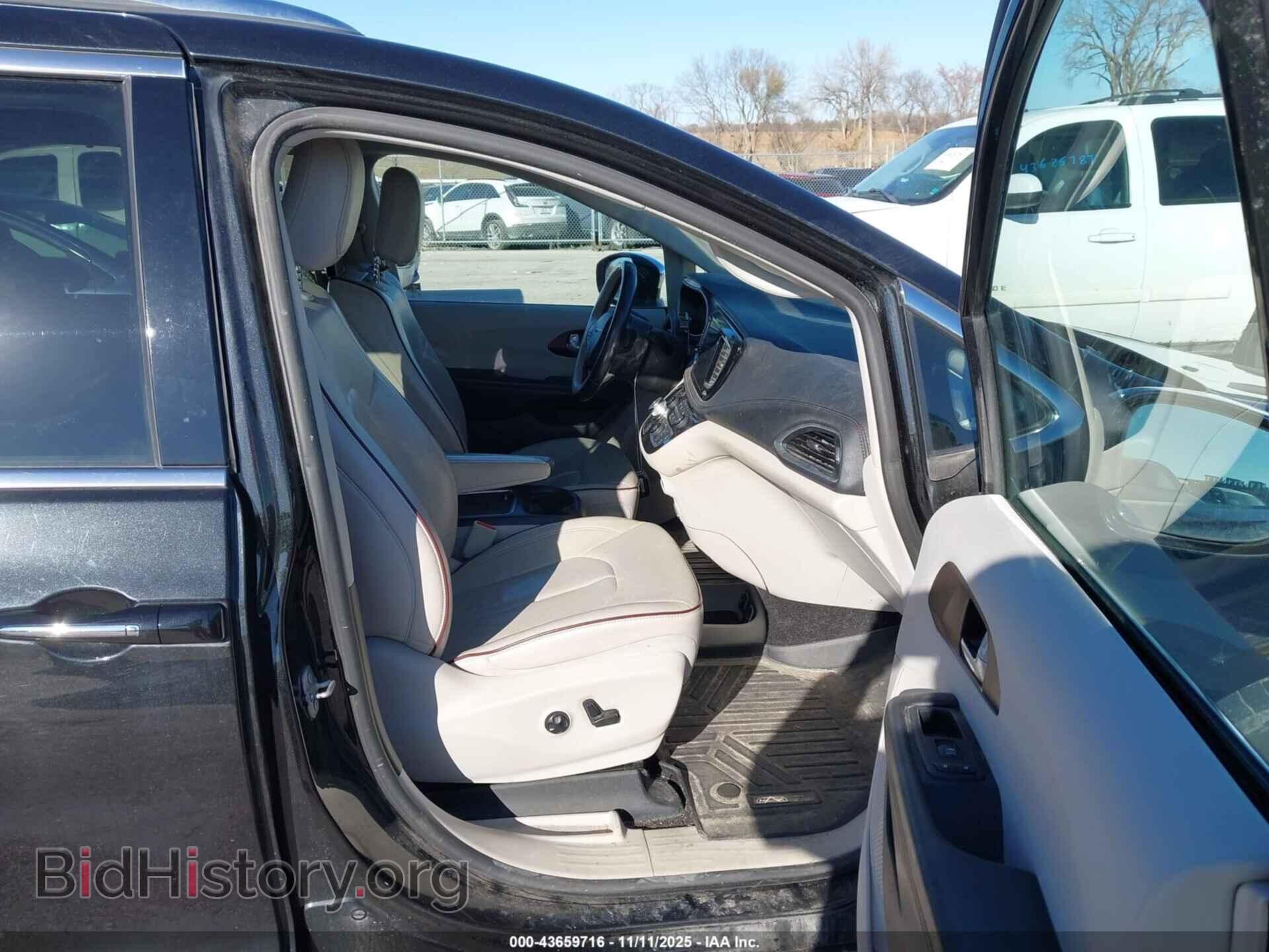 2017 CHRYSLER PACIFICA - VIN: 2C4RC1GG6HR620456 - Фото 5