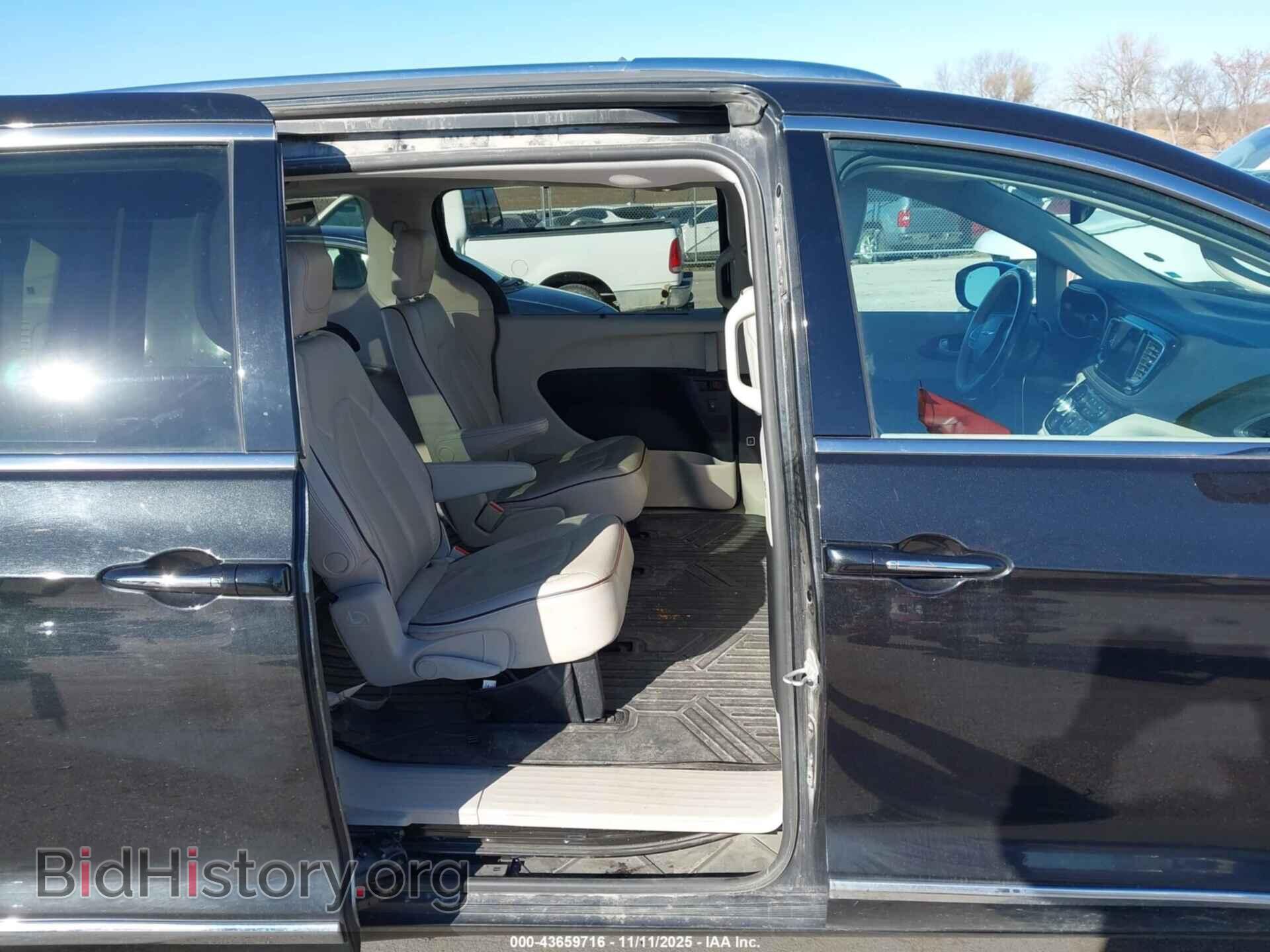 2017 CHRYSLER PACIFICA - VIN: 2C4RC1GG6HR620456 - Фото 8